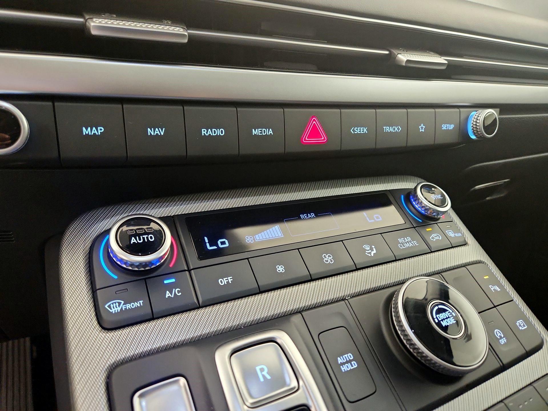 Thumbnail: 2025 Hyundai Palisade - 17