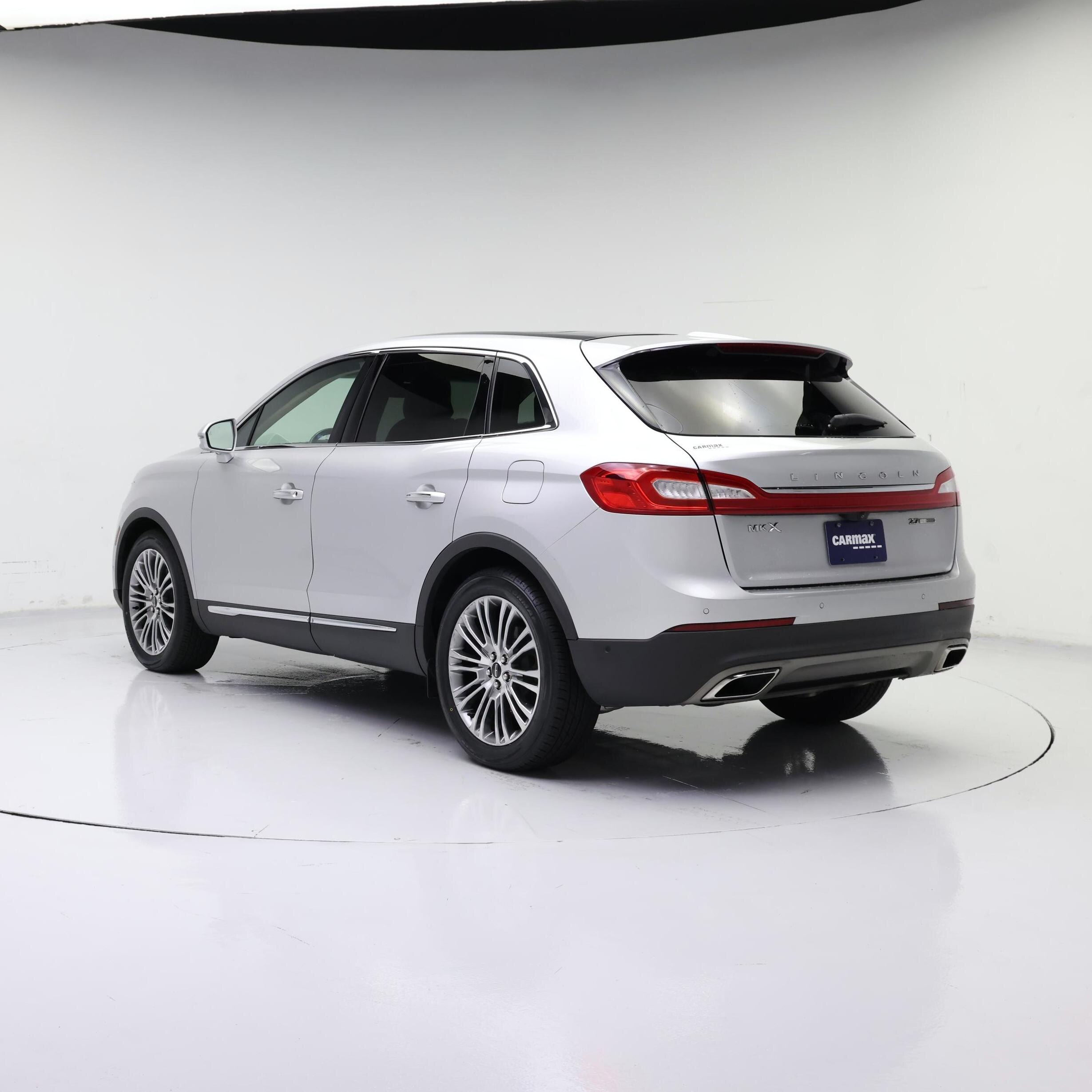 Thumbnail: 2016 Lincoln MKX - 2