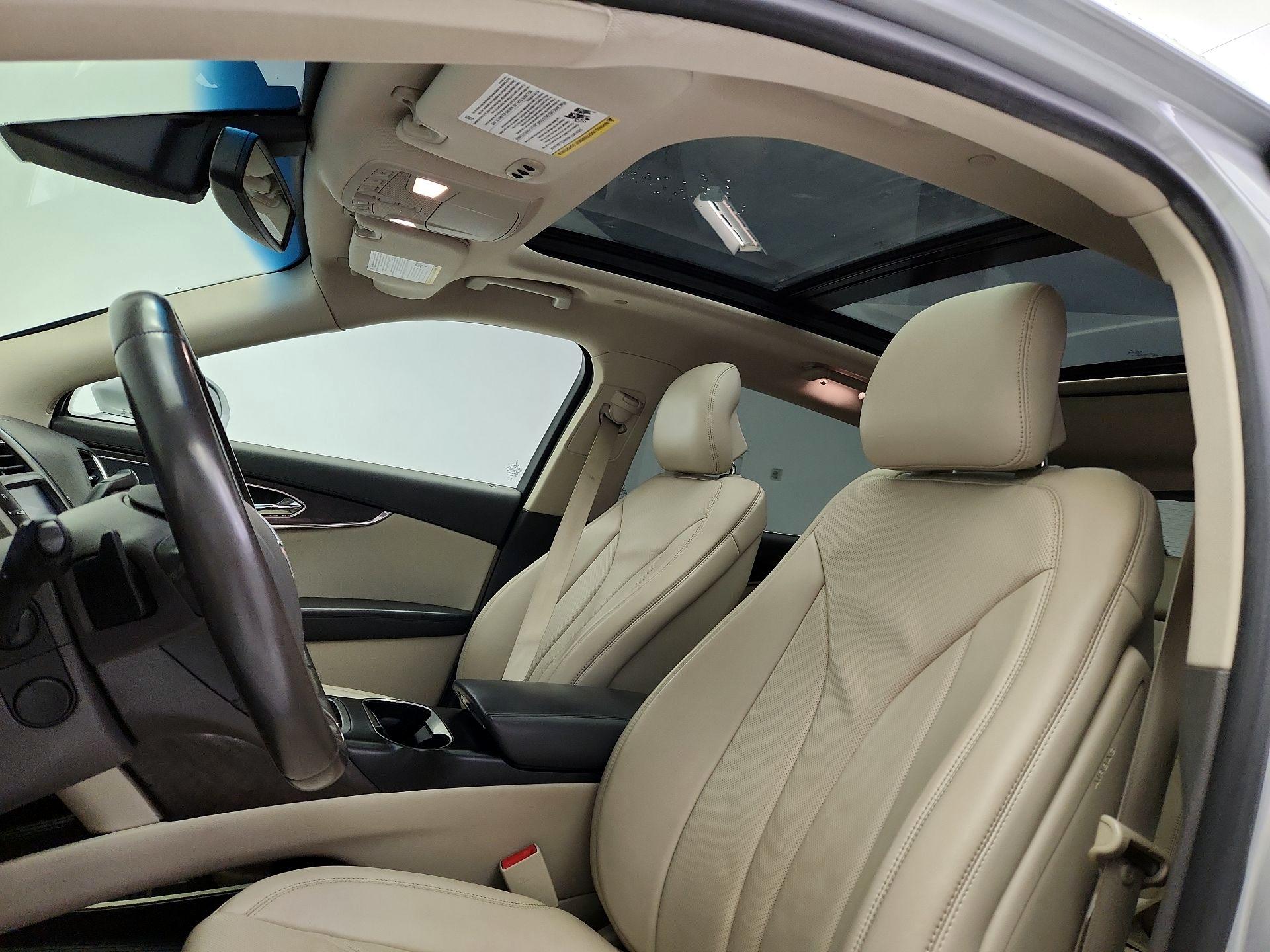 Thumbnail: 2016 Lincoln MKX - 20