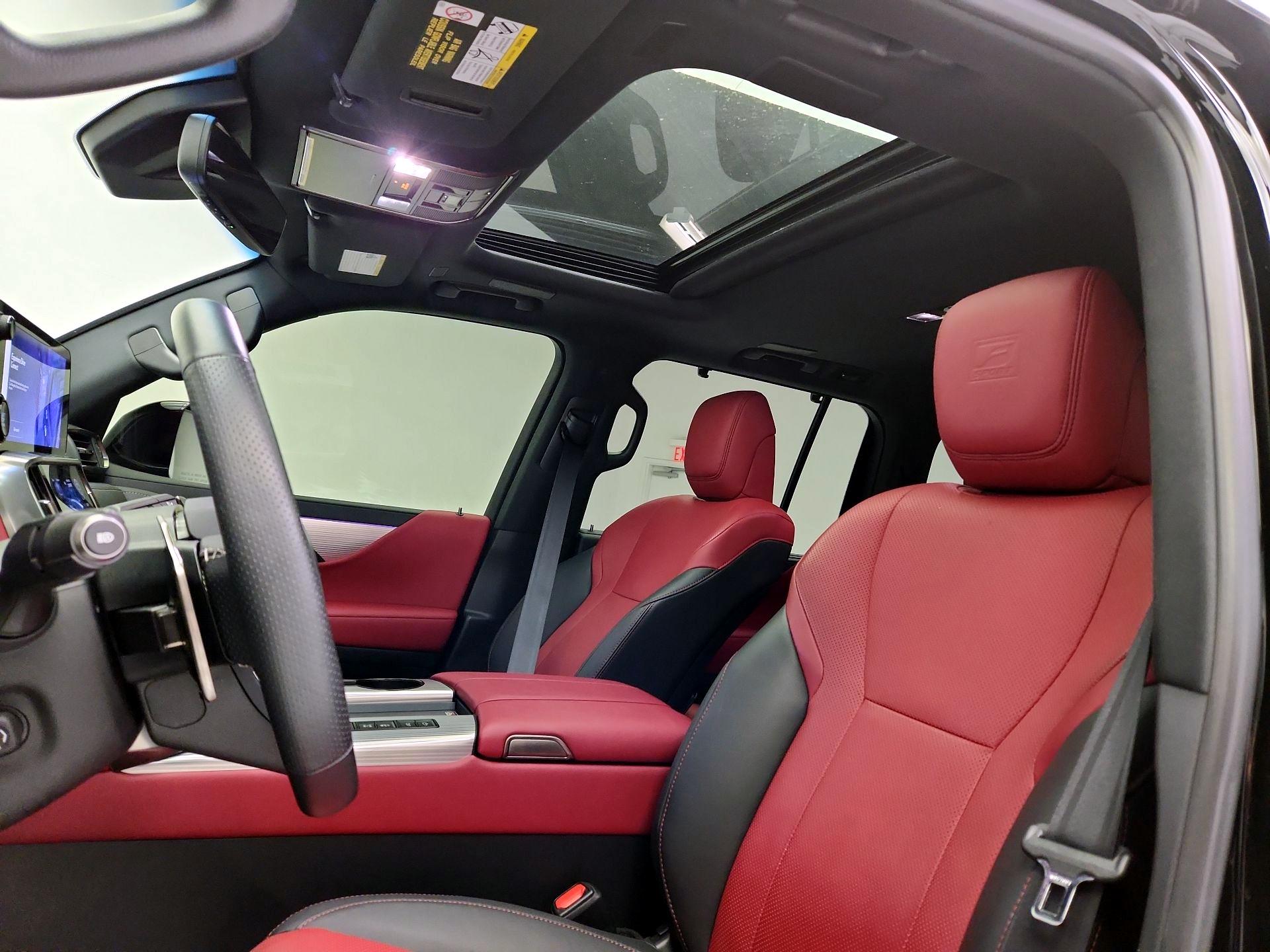 Thumbnail: 2024 Lexus LX - 20