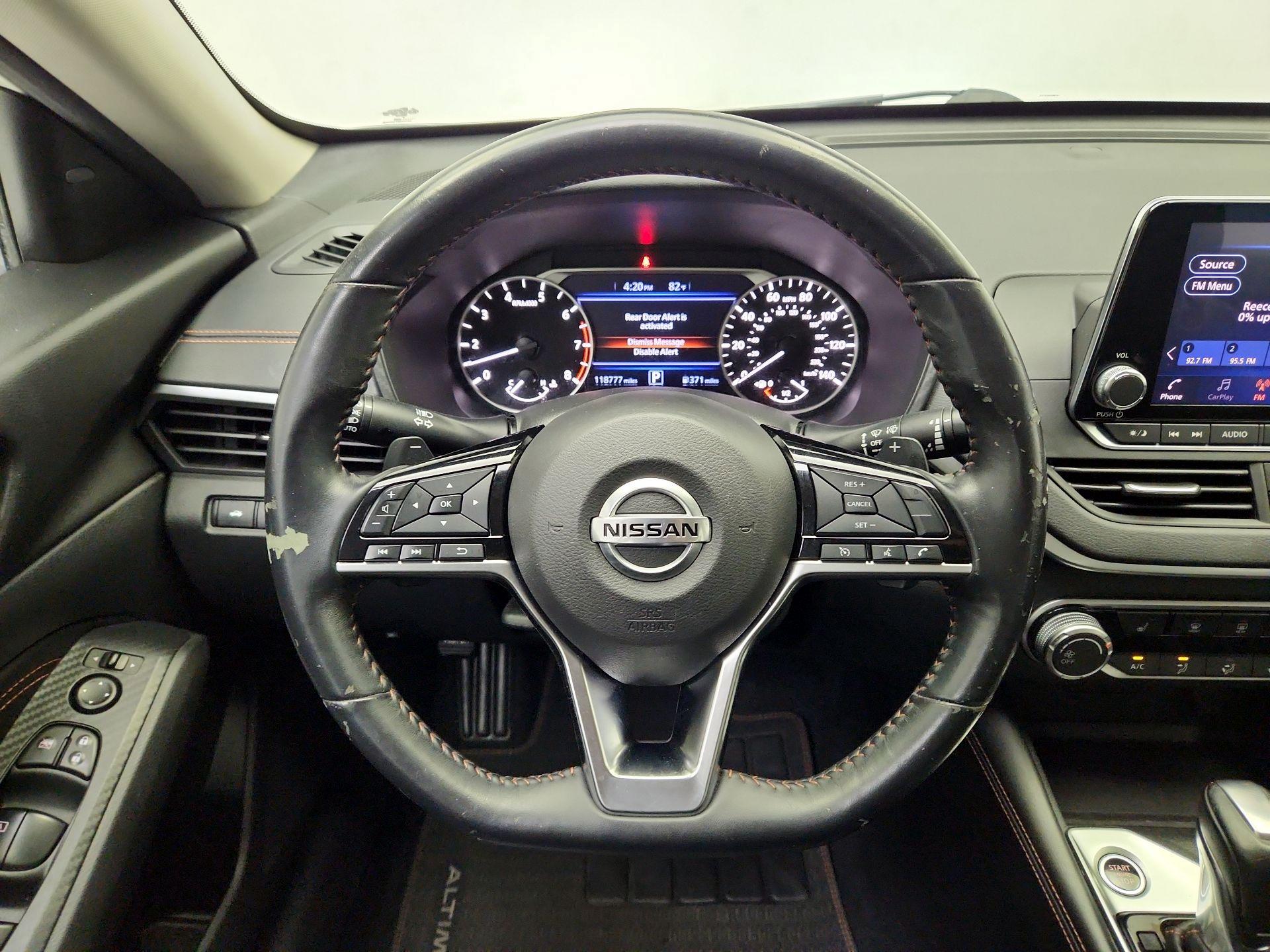 Thumbnail: 2019 Nissan Altima - 10