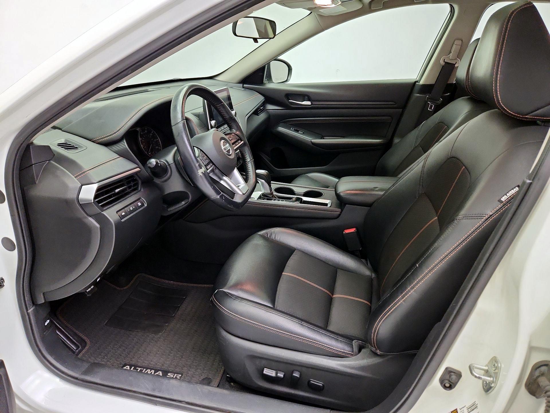 Thumbnail: 2019 Nissan Altima - 11