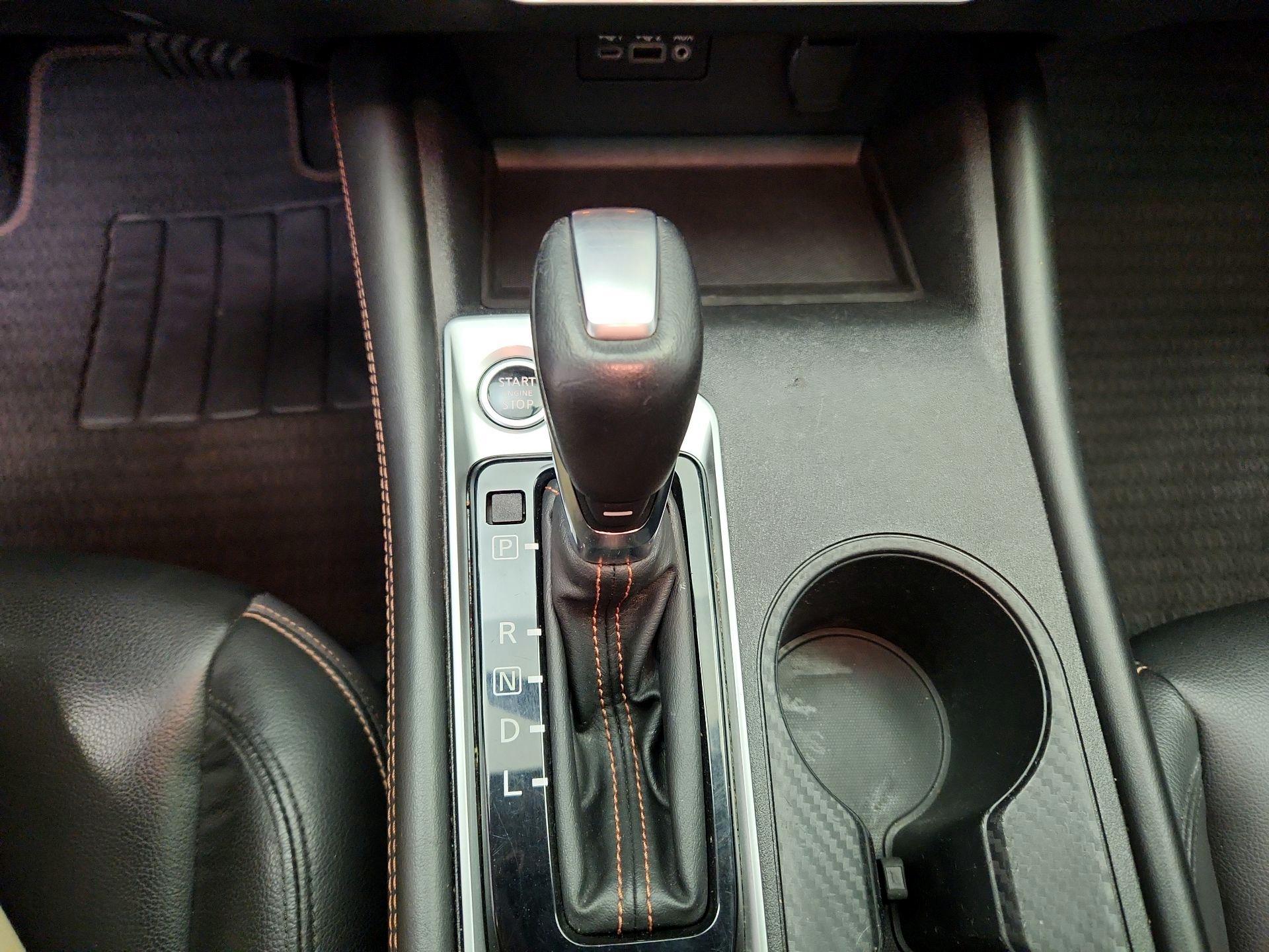 Thumbnail: 2019 Nissan Altima - 17