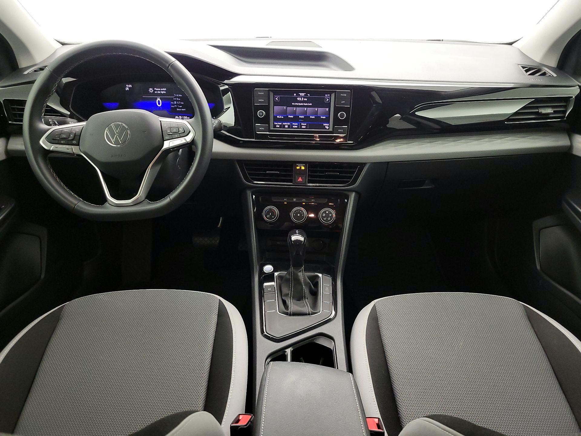 Thumbnail: 2023 Volkswagen Taos - 9