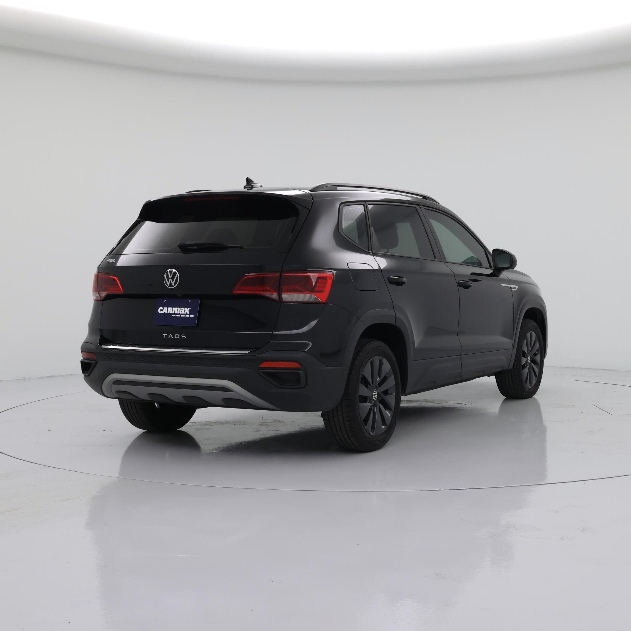 Thumbnail: 2023 Volkswagen Taos - 8