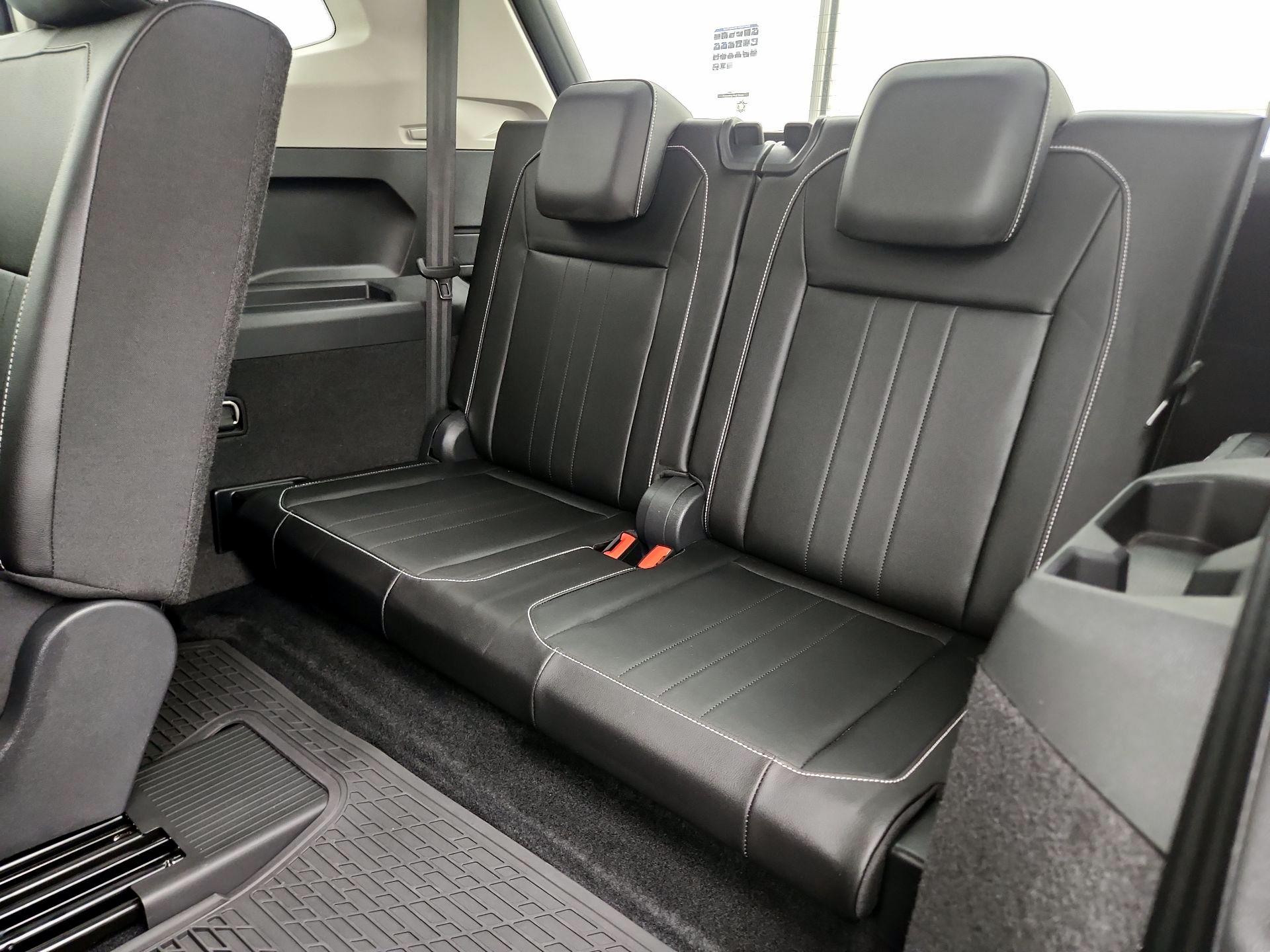 Thumbnail: 2023 Volkswagen Tiguan - 20