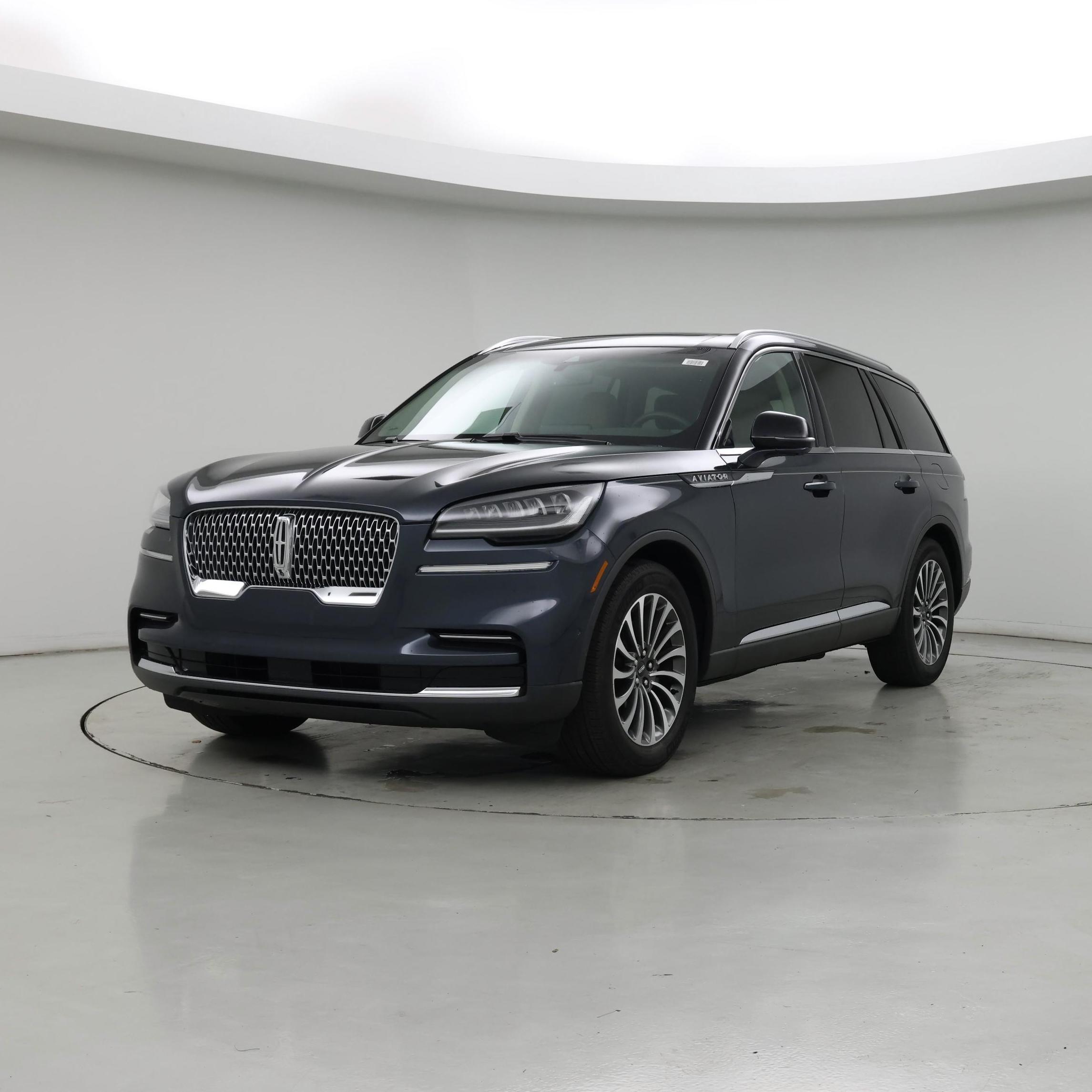 Thumbnail: 2022 Lincoln Aviator - 4