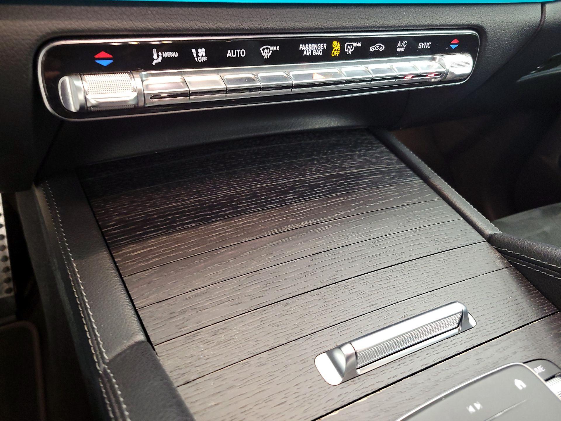 Thumbnail: 2022 Mercedes-Benz GLE - 17