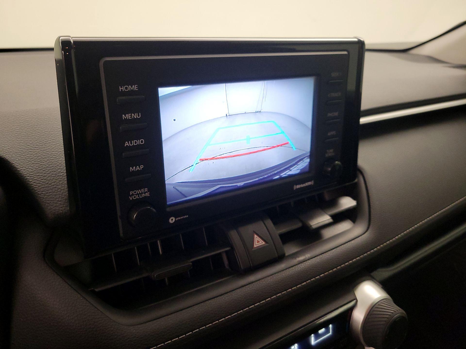 Thumbnail: 2020 Toyota RAV4 - 14