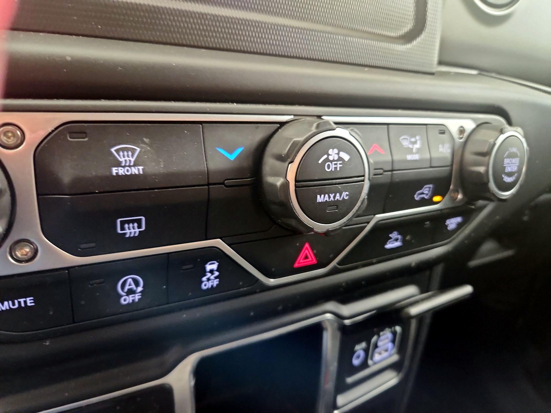 Thumbnail: 2023 Jeep Wrangler - 16