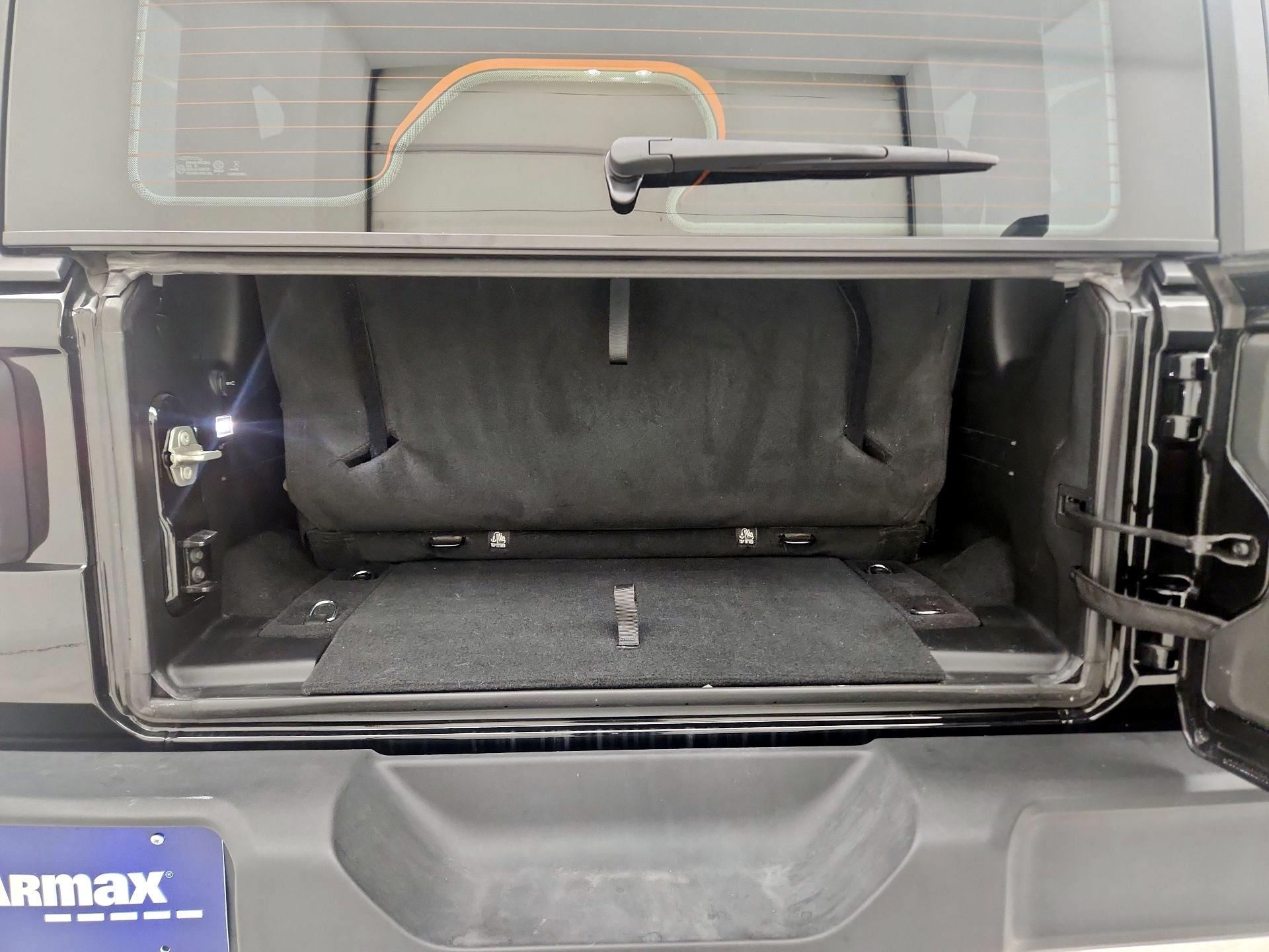 Thumbnail: 2023 Jeep Wrangler - 20