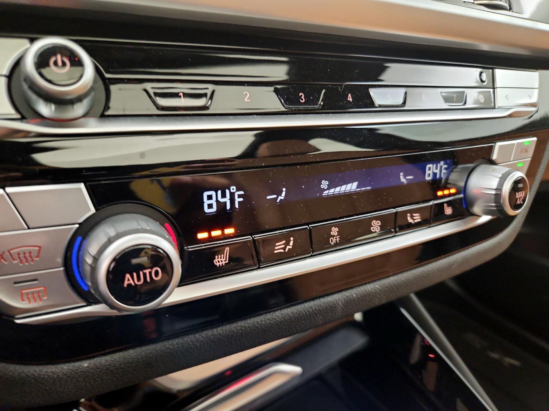 Thumbnail: 2021 BMW X3 - 17