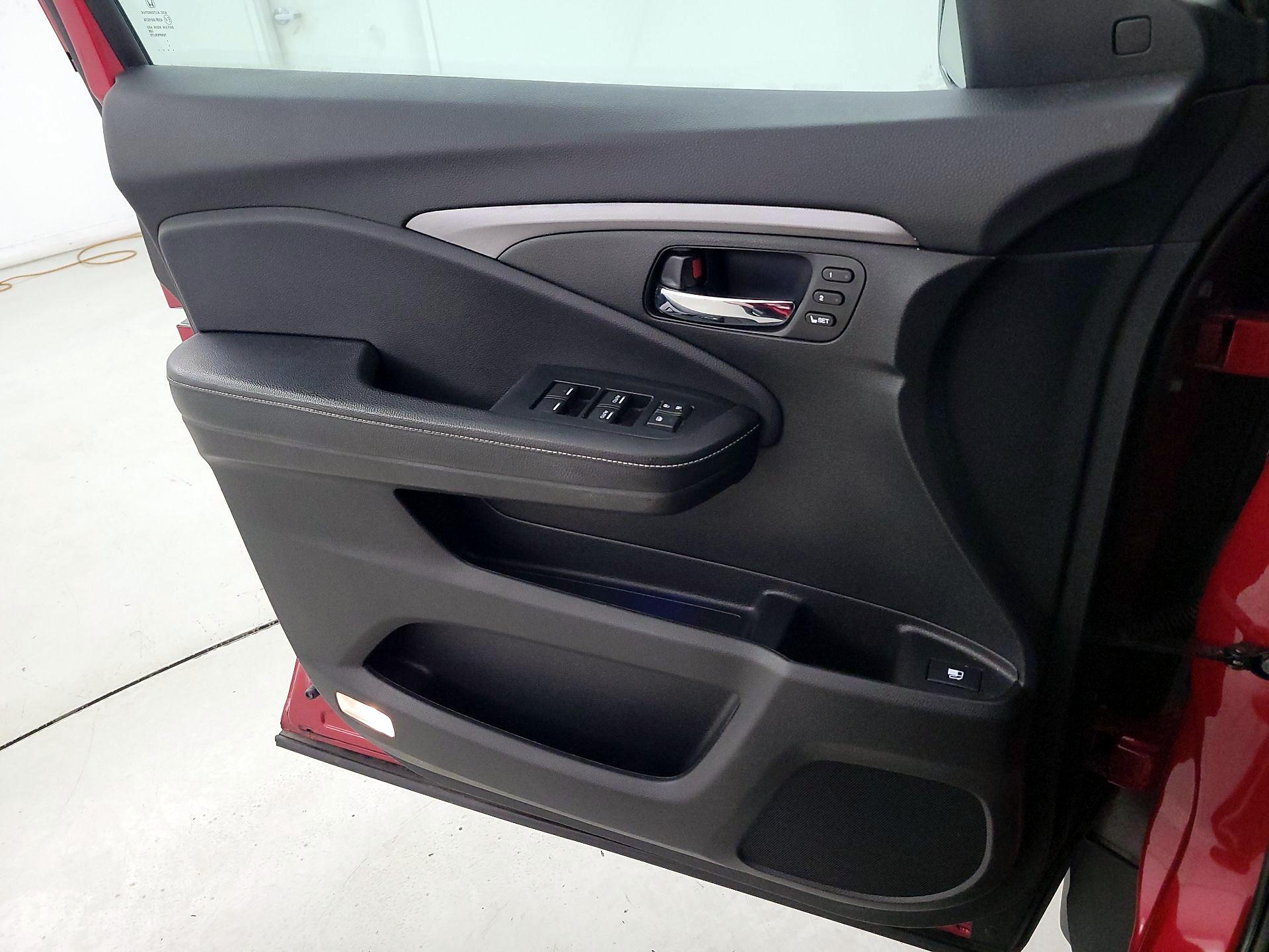 Thumbnail: 2021 Honda Ridgeline - 12