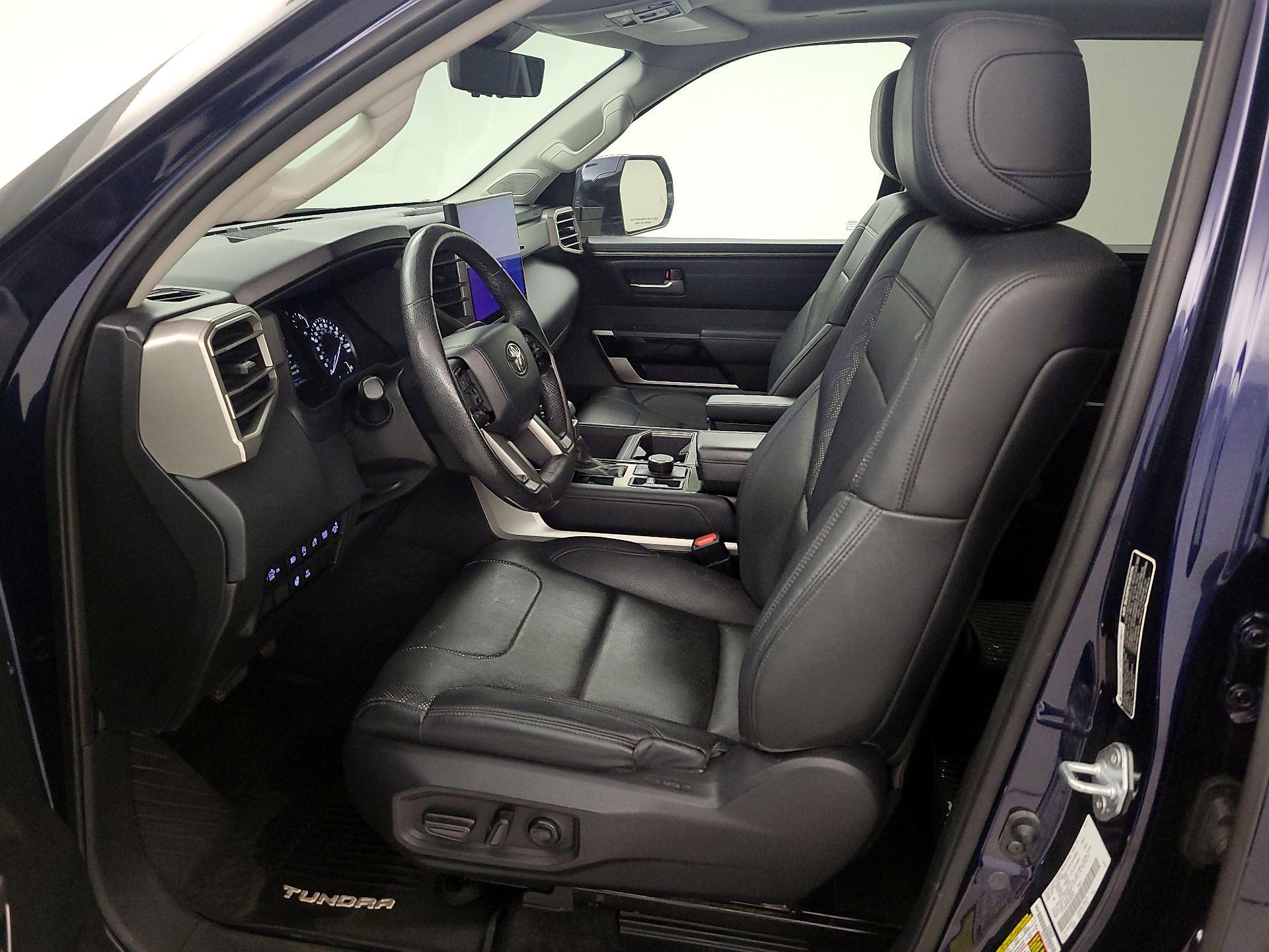 Thumbnail: 2022 Toyota Tundra - 11