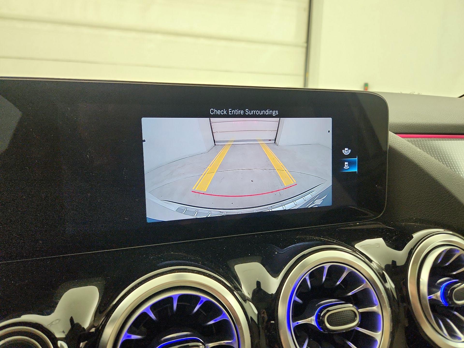 Thumbnail: 2022 Mercedes-Benz GLA - 14