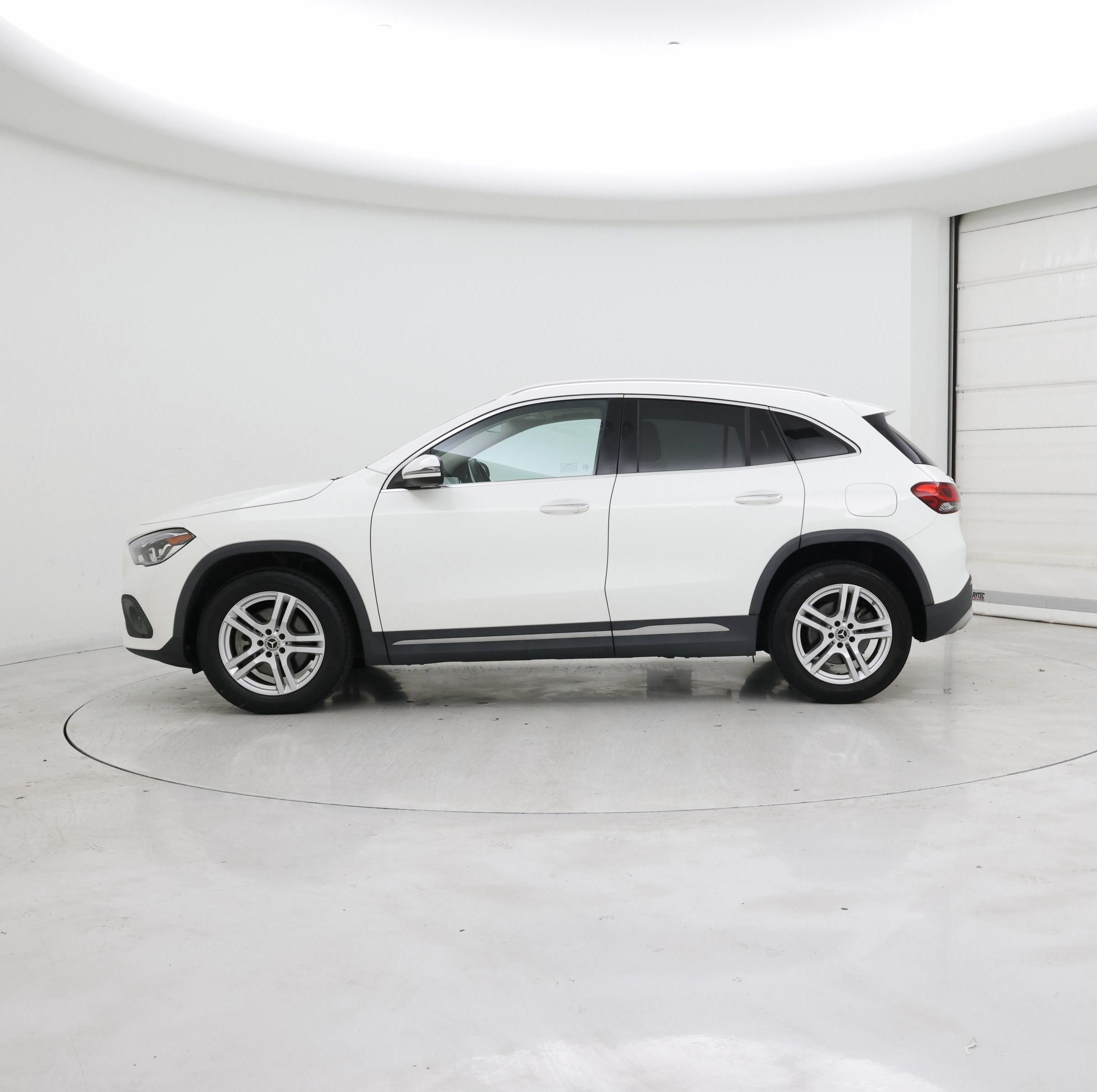 Thumbnail: 2022 Mercedes-Benz GLA - 3