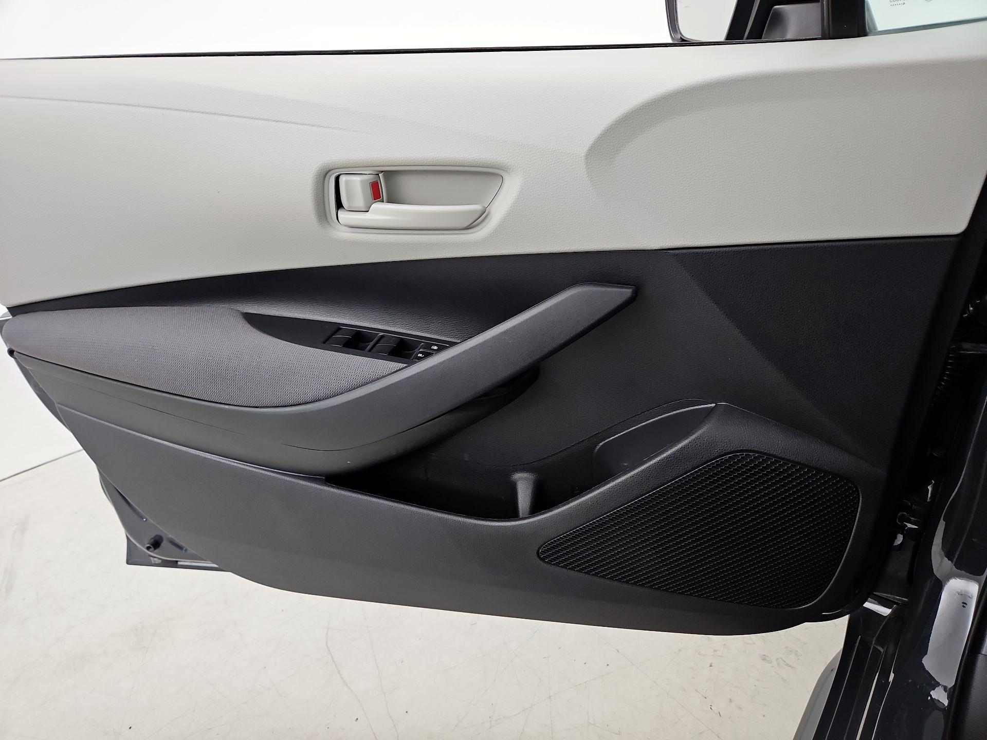 Thumbnail: 2024 Toyota Corolla - 12