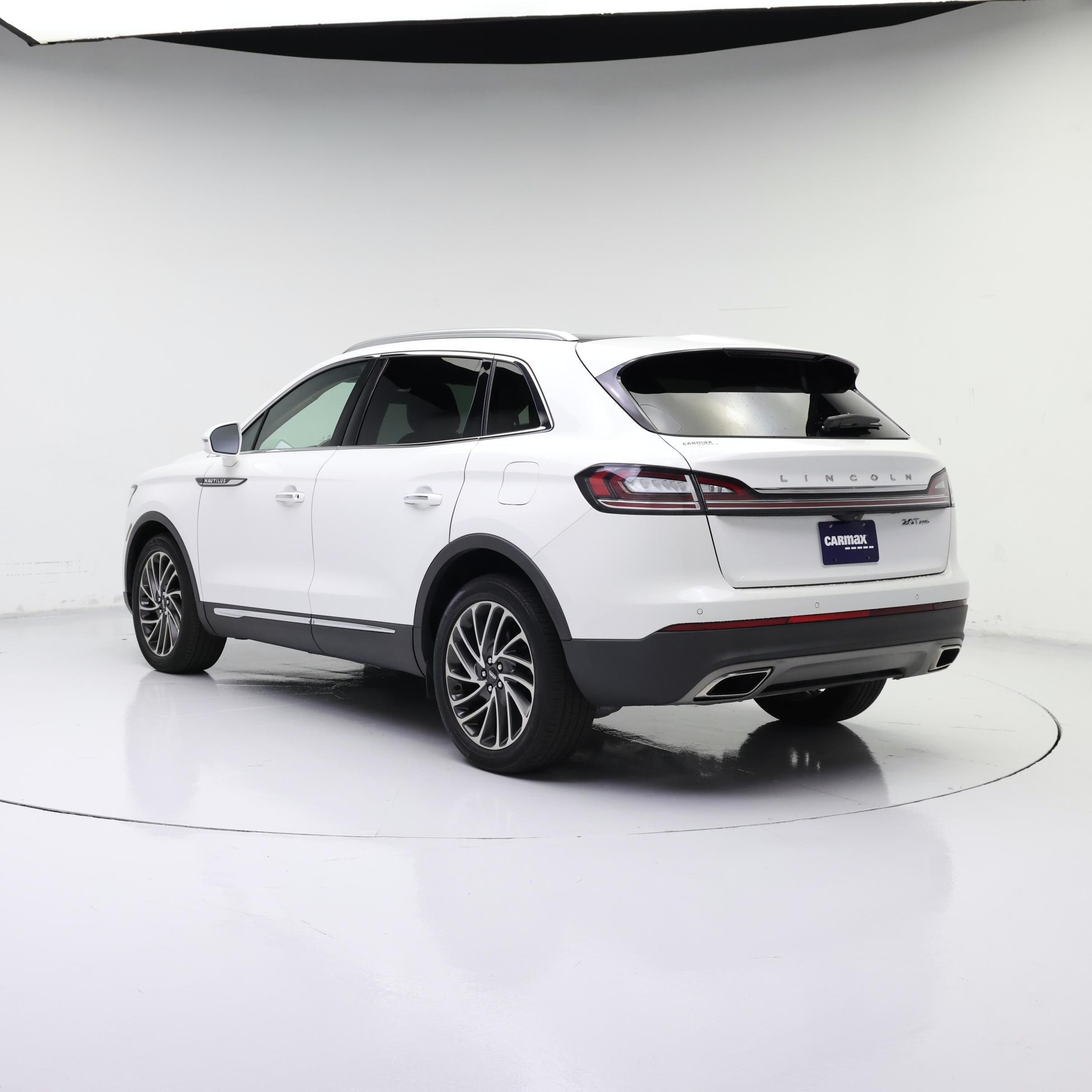 Thumbnail: 2020 Lincoln Nautilus - 2