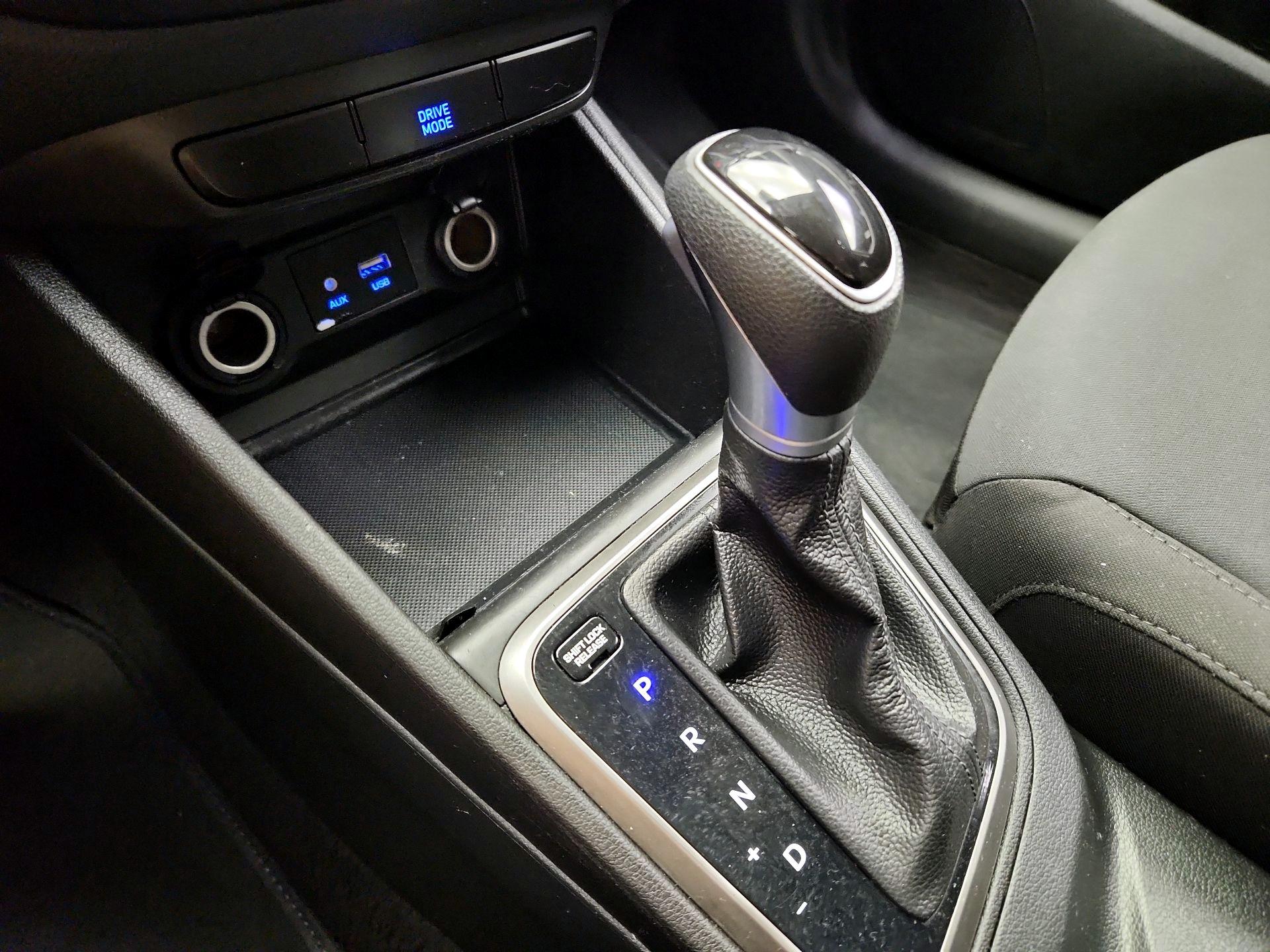 Thumbnail: 2020 Hyundai Accent - 17