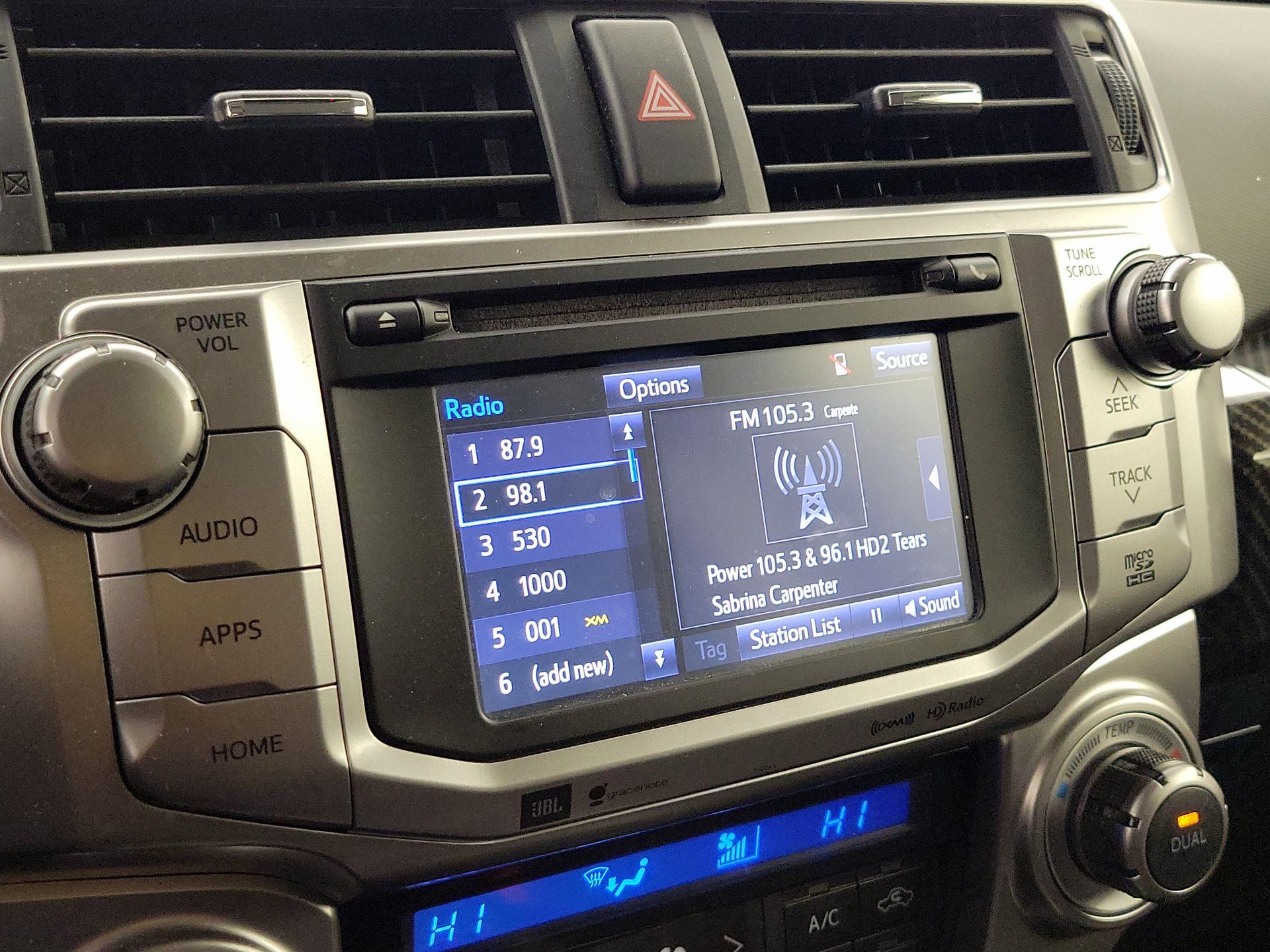 Thumbnail: 2018 Toyota 4Runner - 16