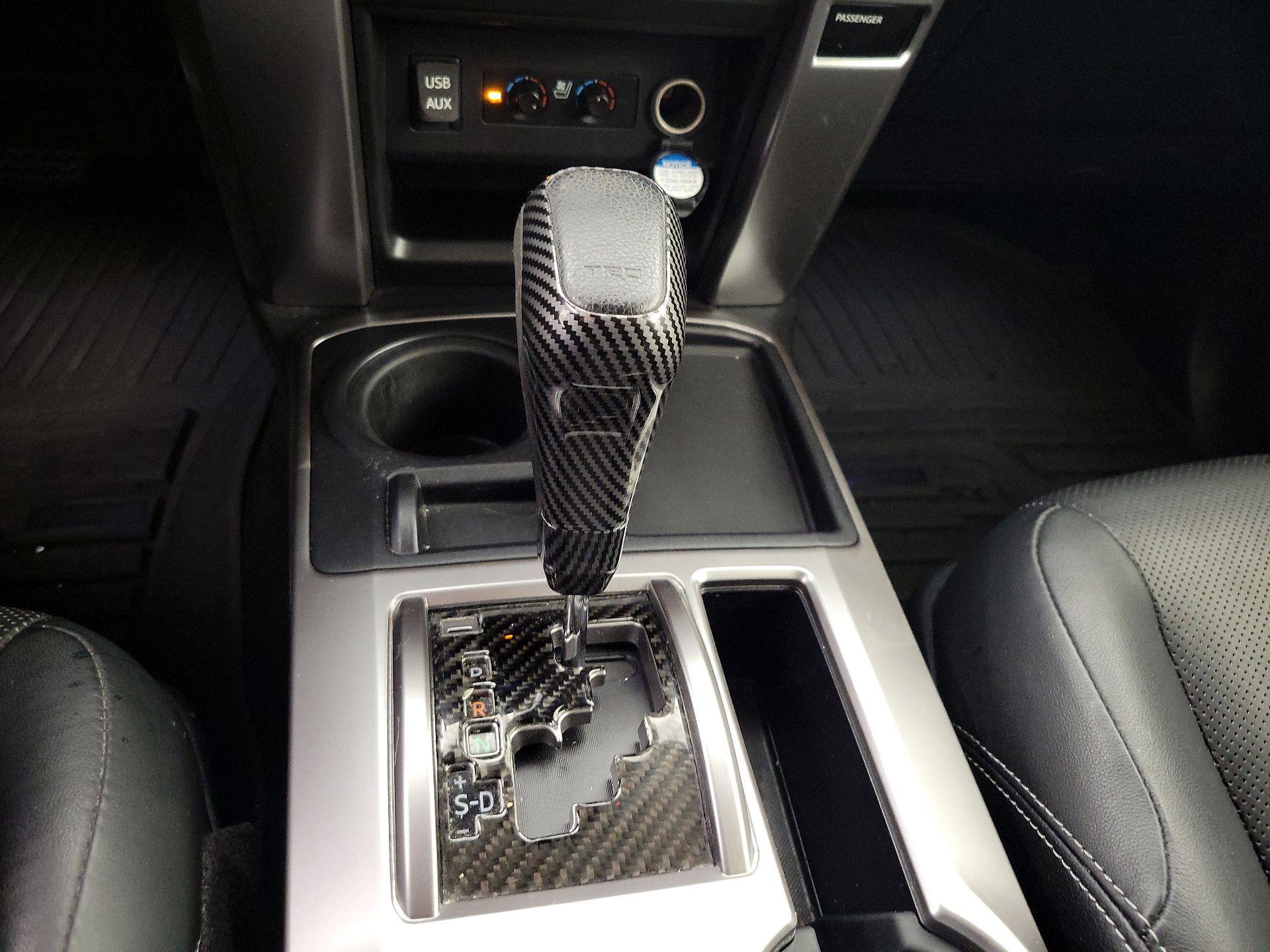 Thumbnail: 2018 Toyota 4Runner - 18