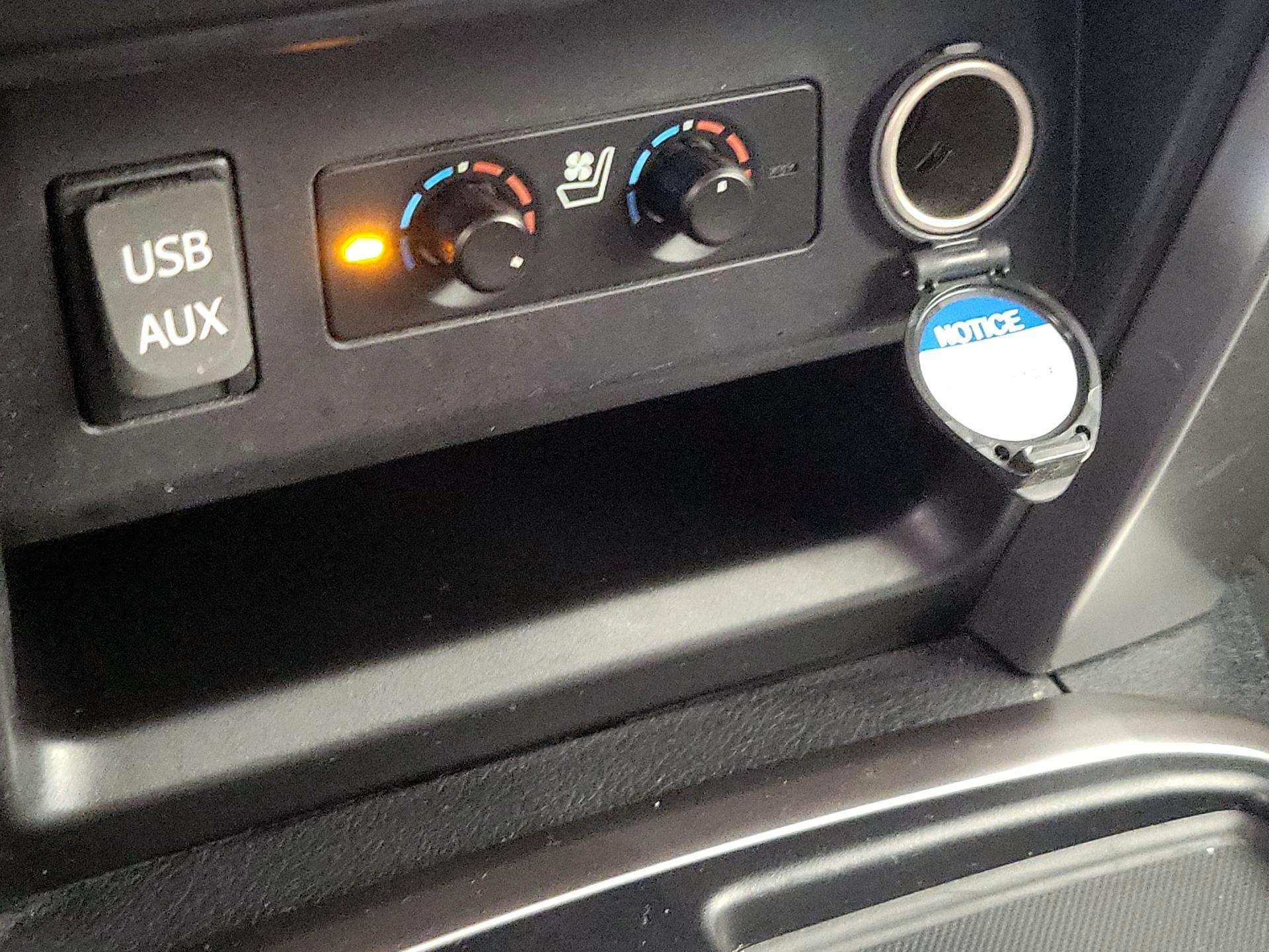 Thumbnail: 2018 Toyota 4Runner - 19