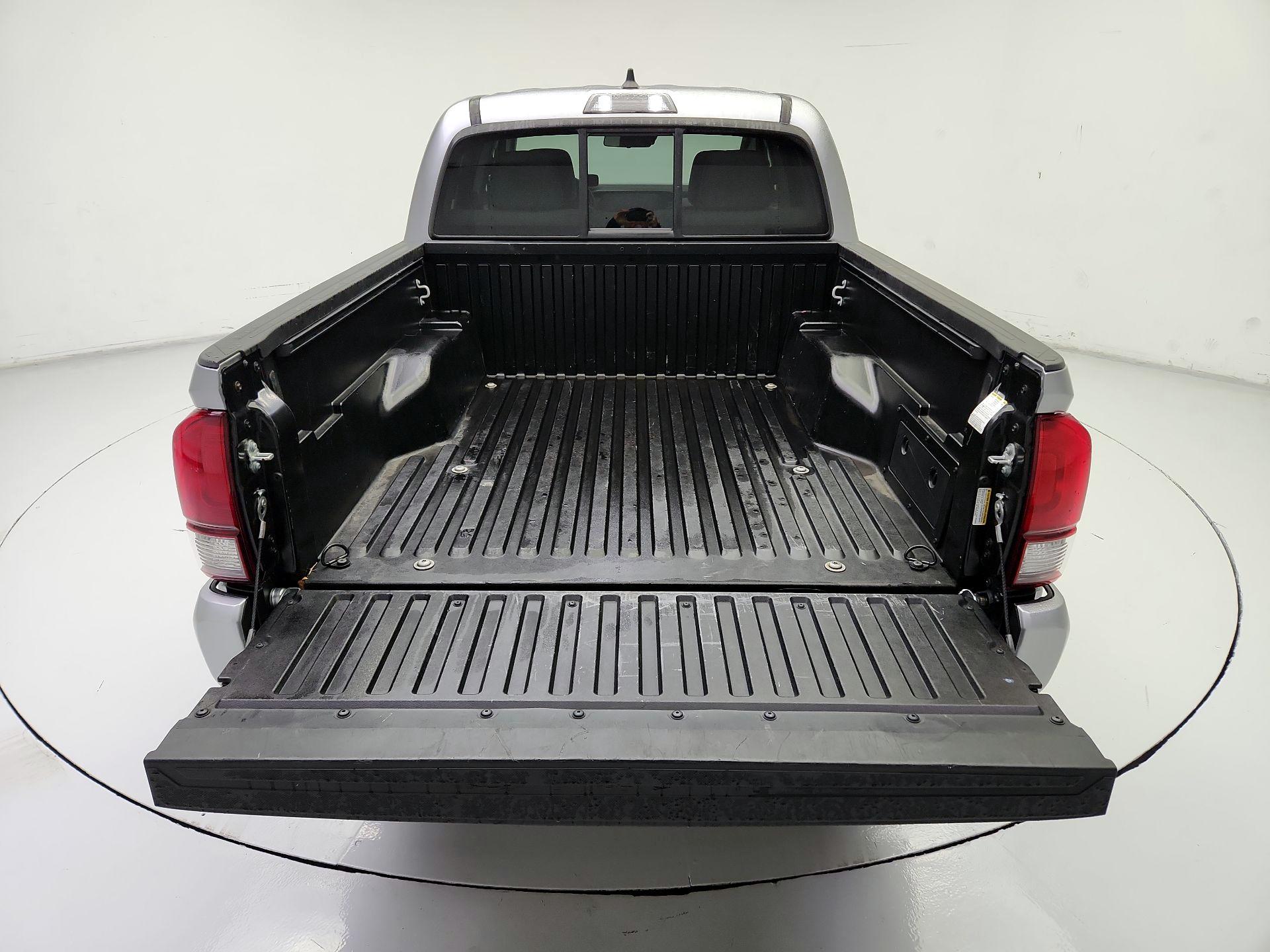 Thumbnail: 2023 Toyota Tacoma - 20