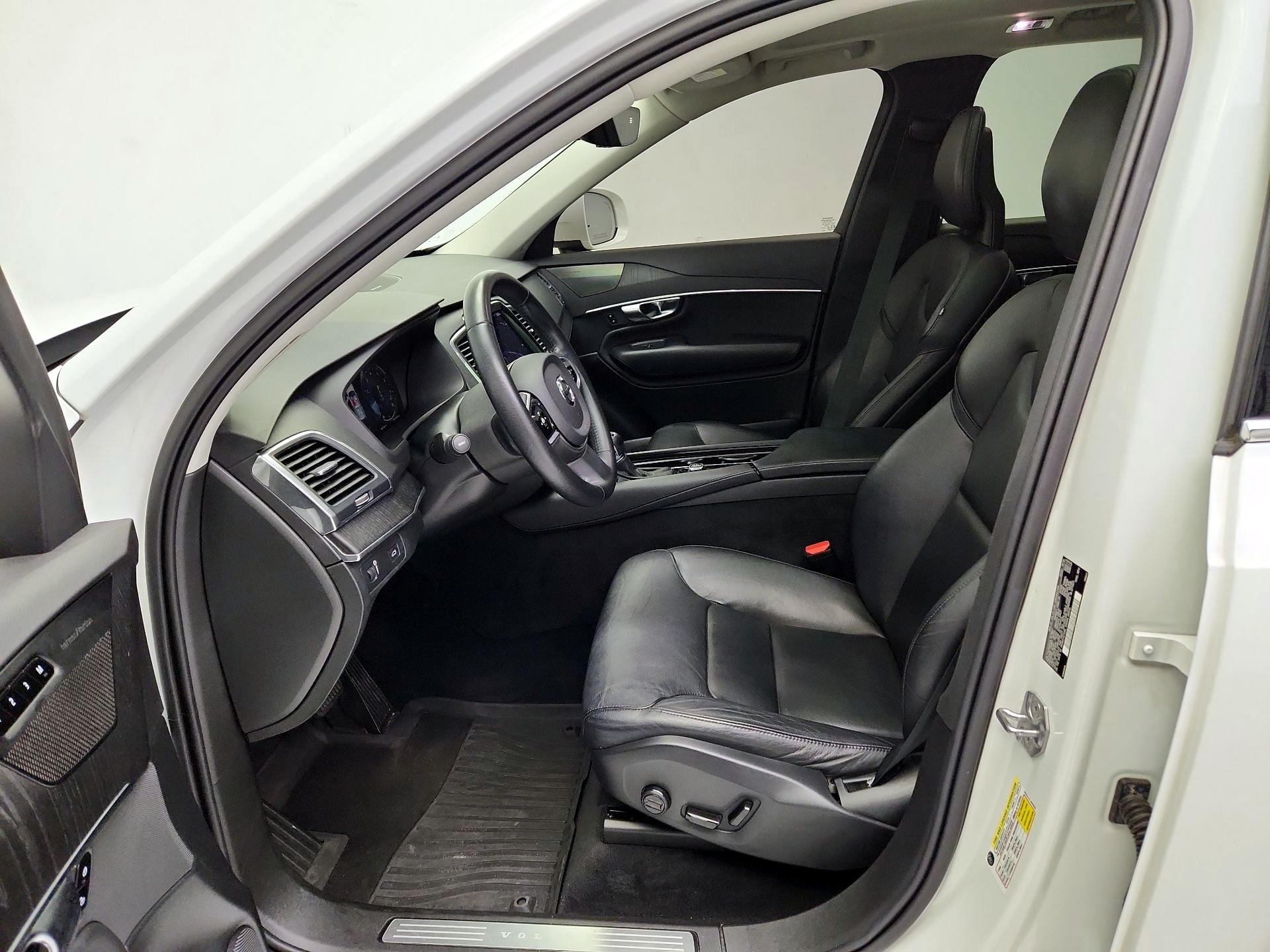 Thumbnail: 2020 Volvo XC90 - 11