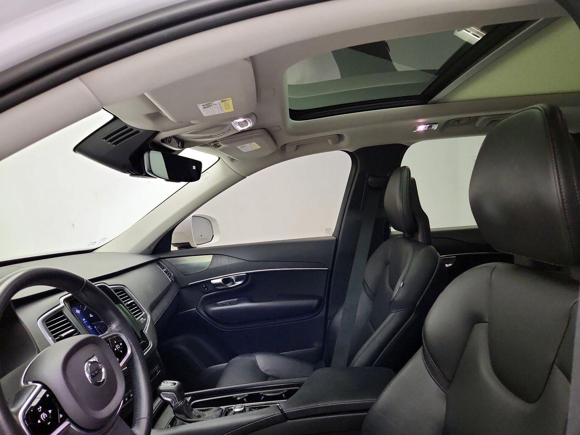 Thumbnail: 2020 Volvo XC90 - 20