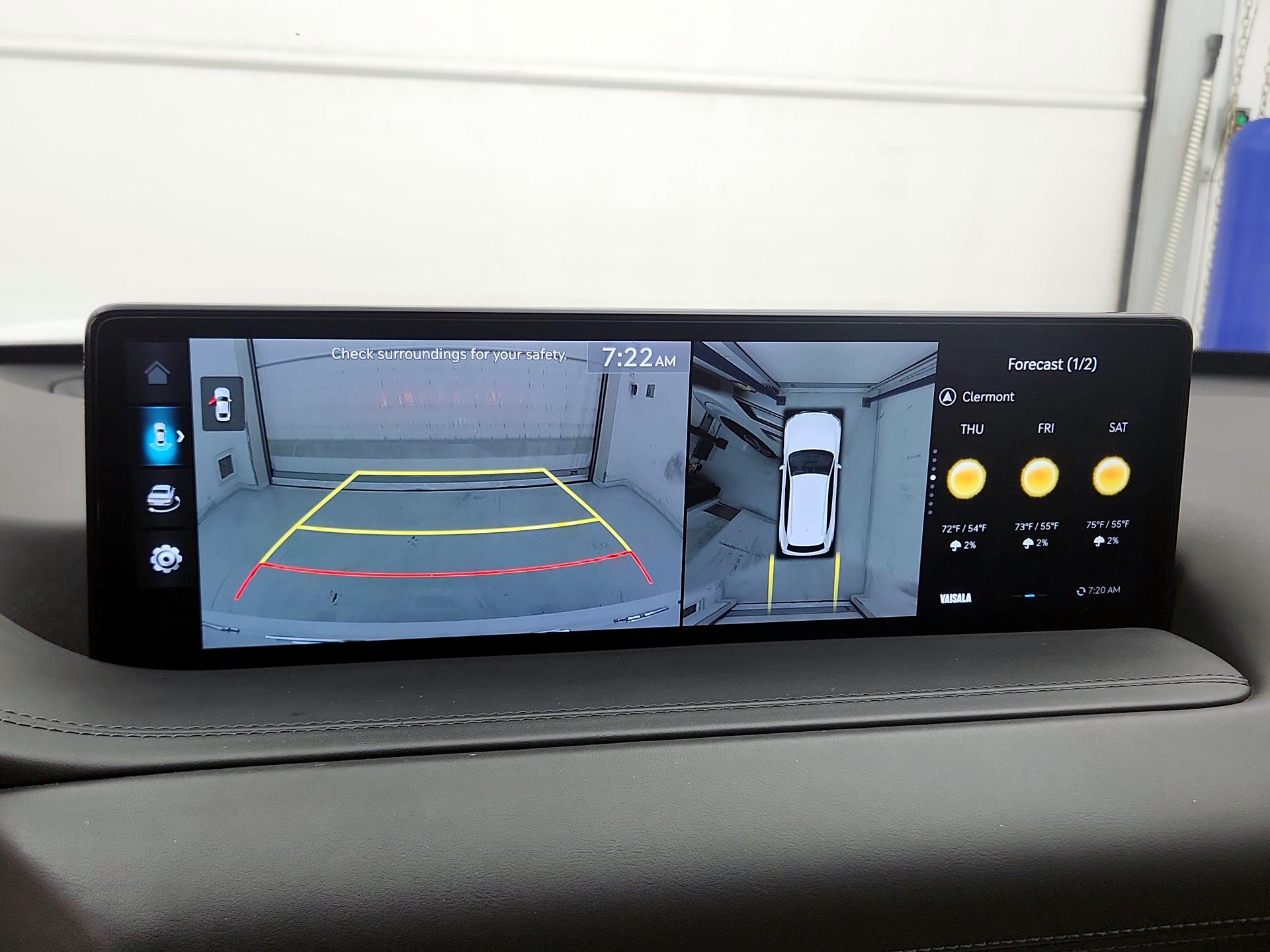 Thumbnail: 2024 Genesis GV80 - 14