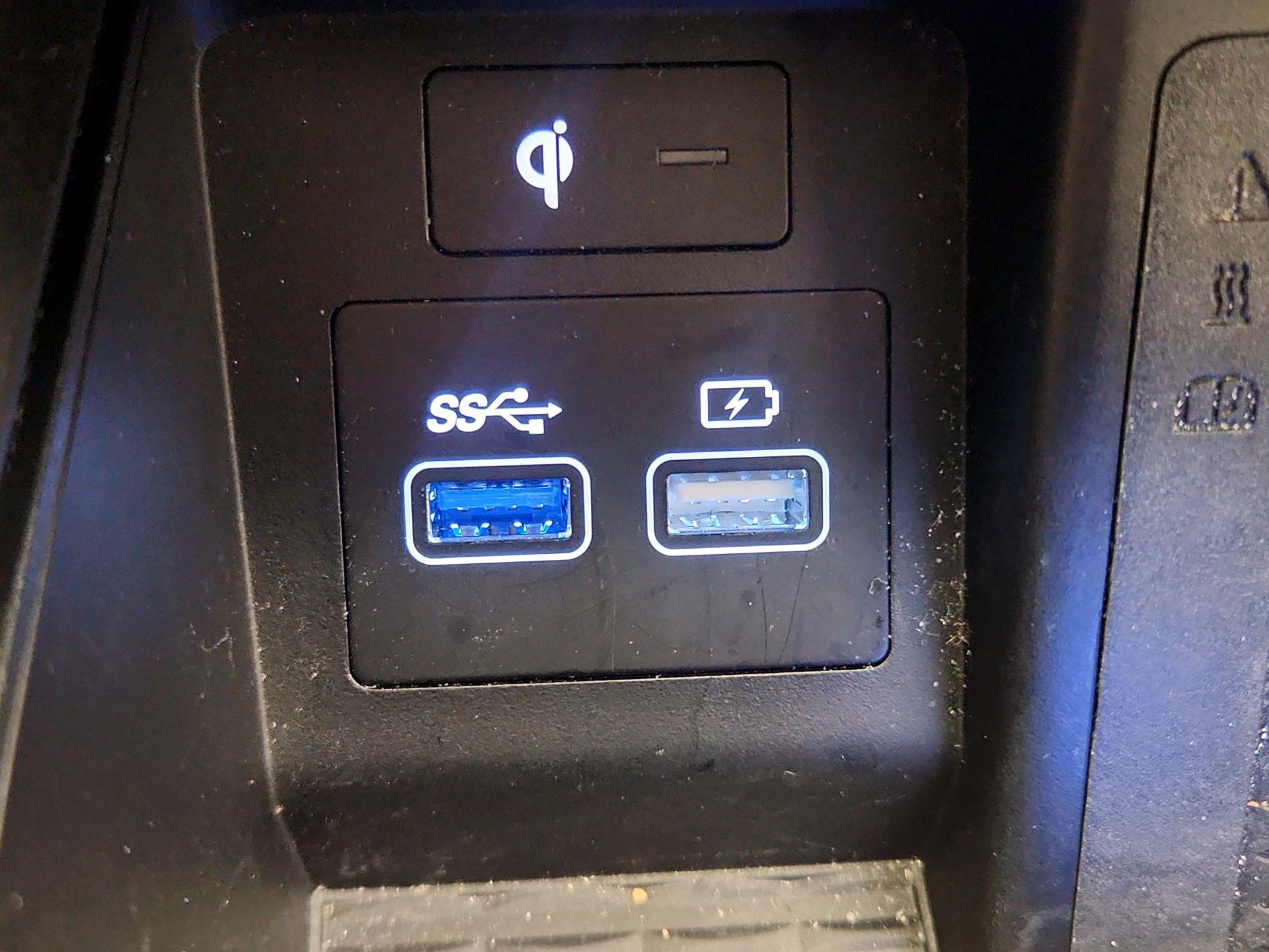 Thumbnail: 2024 Genesis GV80 - 18