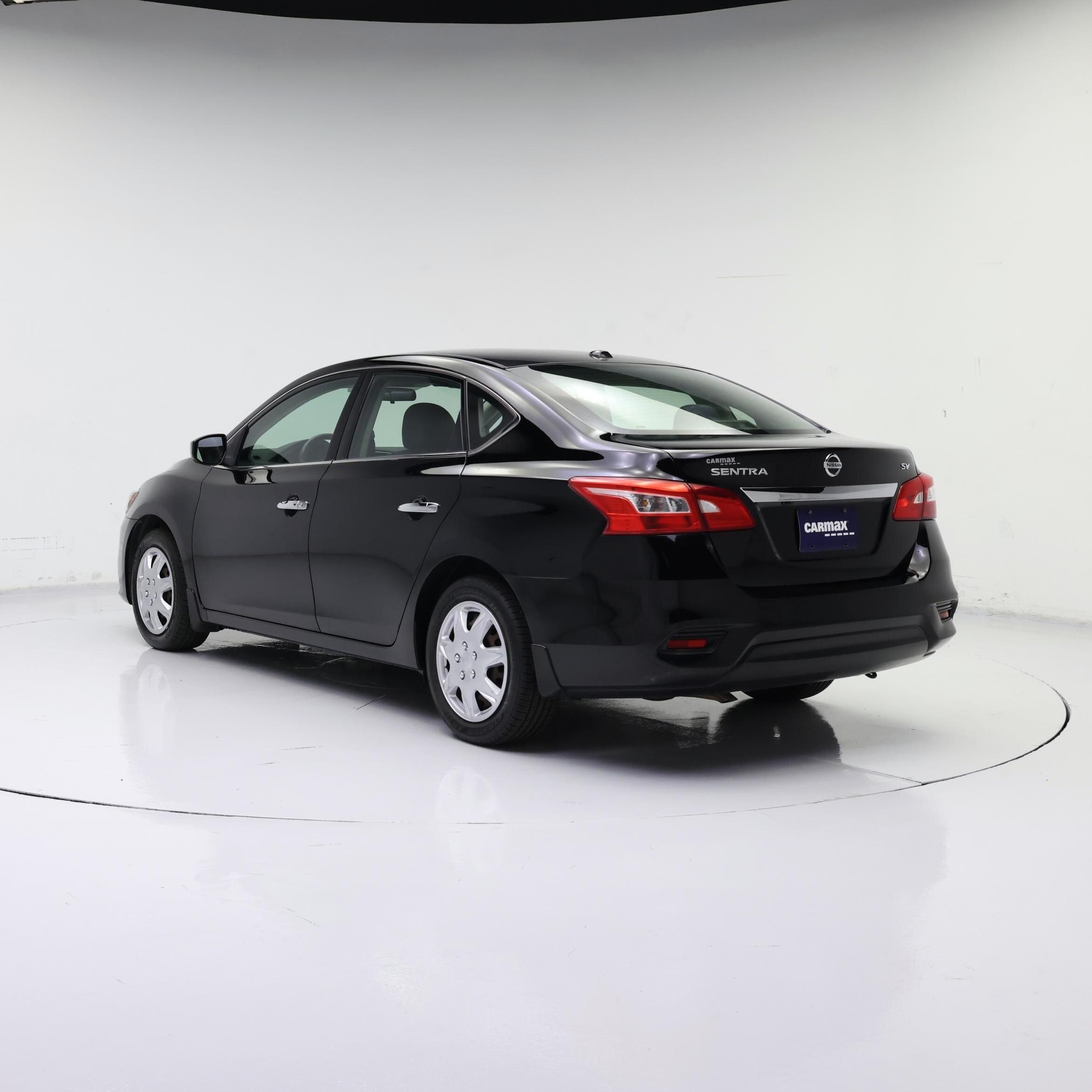 Thumbnail: 2017 Nissan Sentra - 2