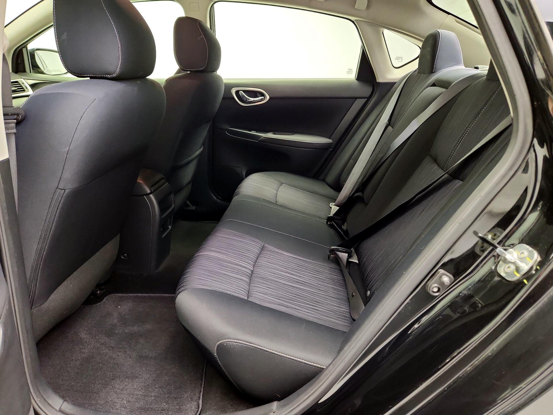 Thumbnail: 2017 Nissan Sentra - 20