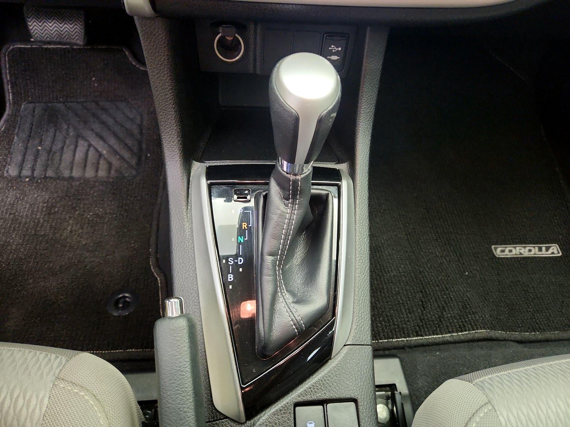 Thumbnail: 2018 Toyota Corolla - 17