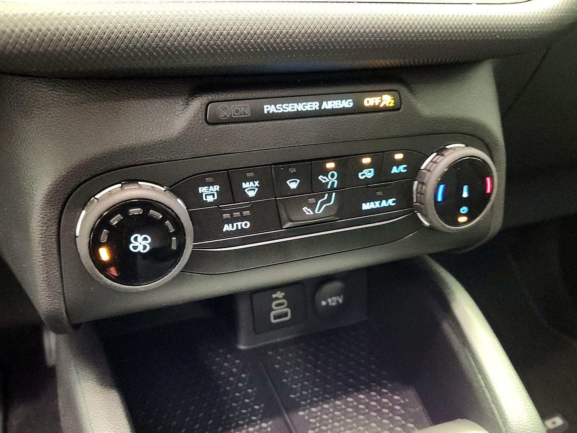 Thumbnail: 2024 Ford Bronco Sport - 16