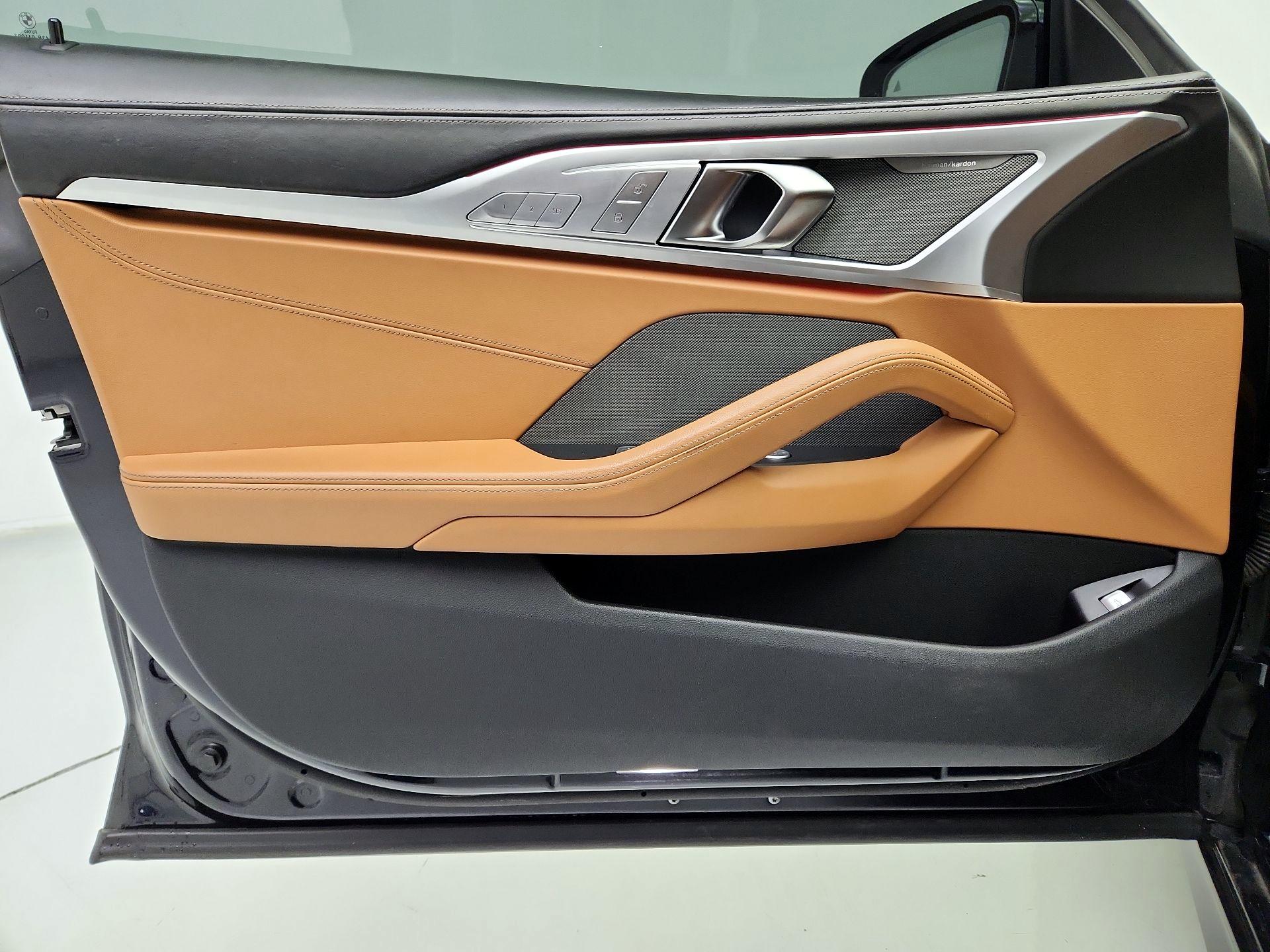 Thumbnail: 2020 BMW 8 Series - 12