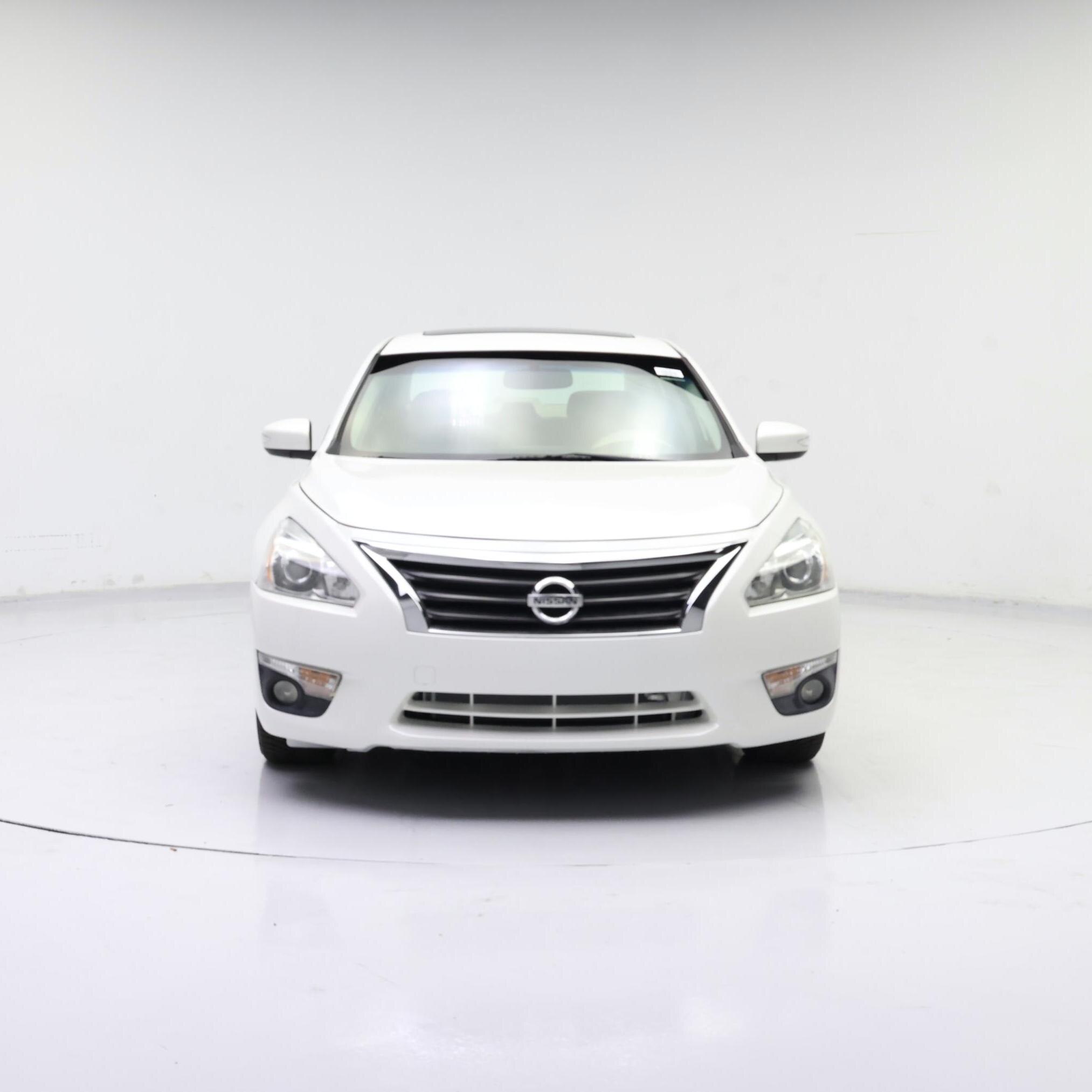 Thumbnail: 2014 Nissan Altima - 5