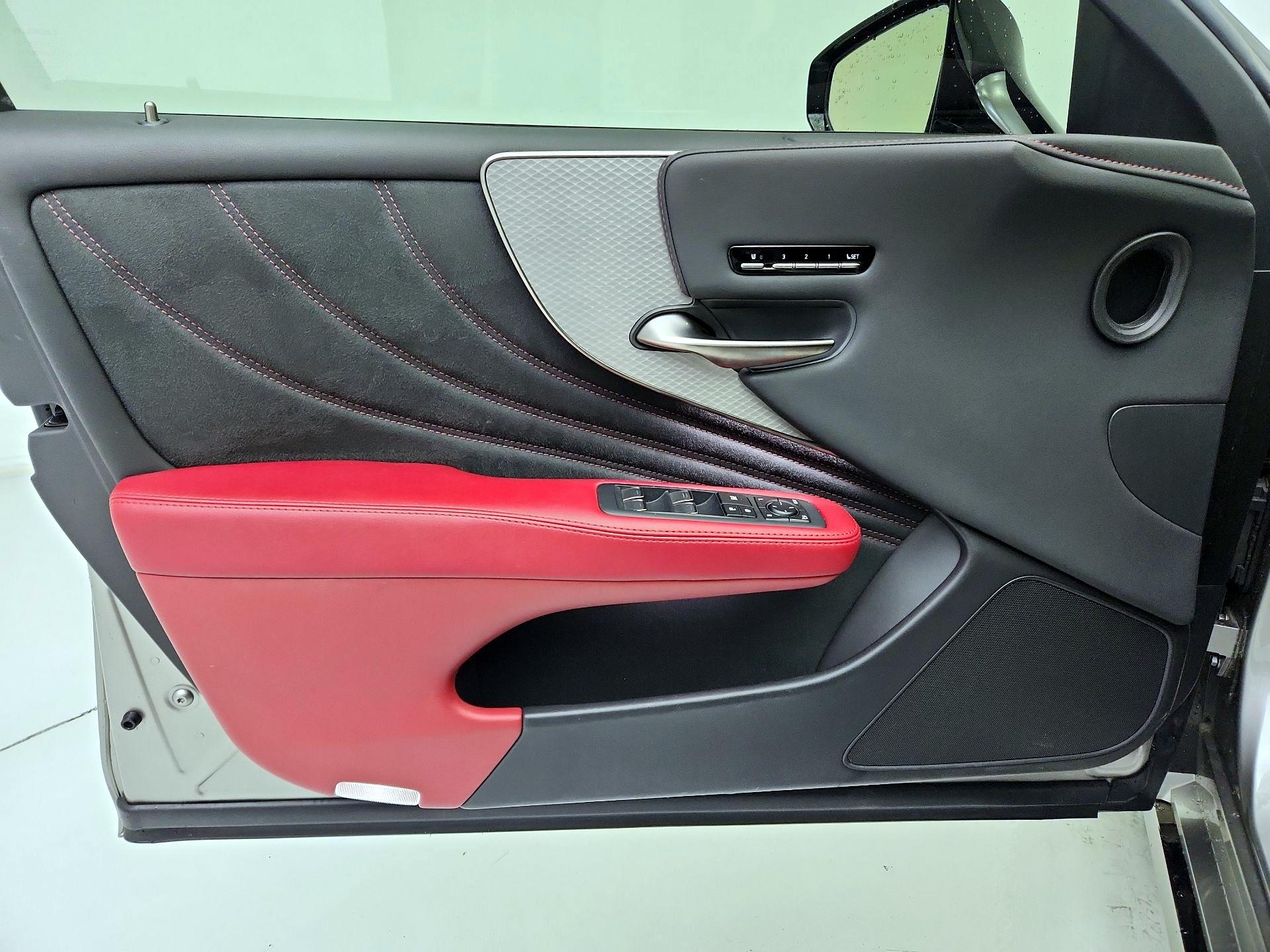 Thumbnail: 2022 Lexus LS - 12