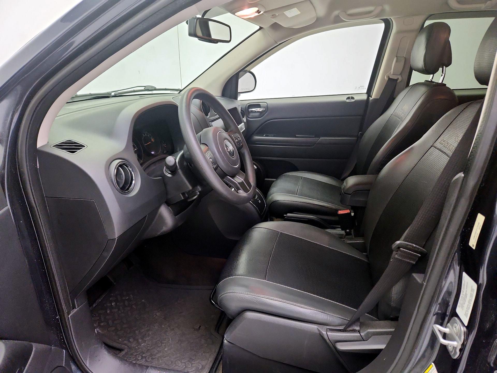 Thumbnail: 2014 Jeep Compass - 11