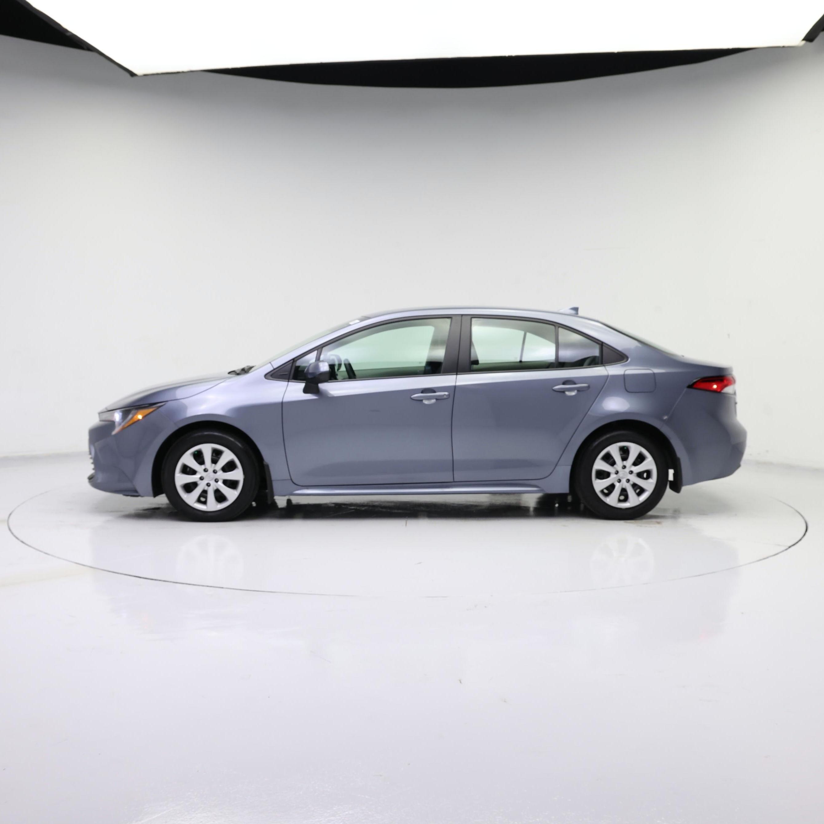 Thumbnail: 2025 Toyota Corolla - 3