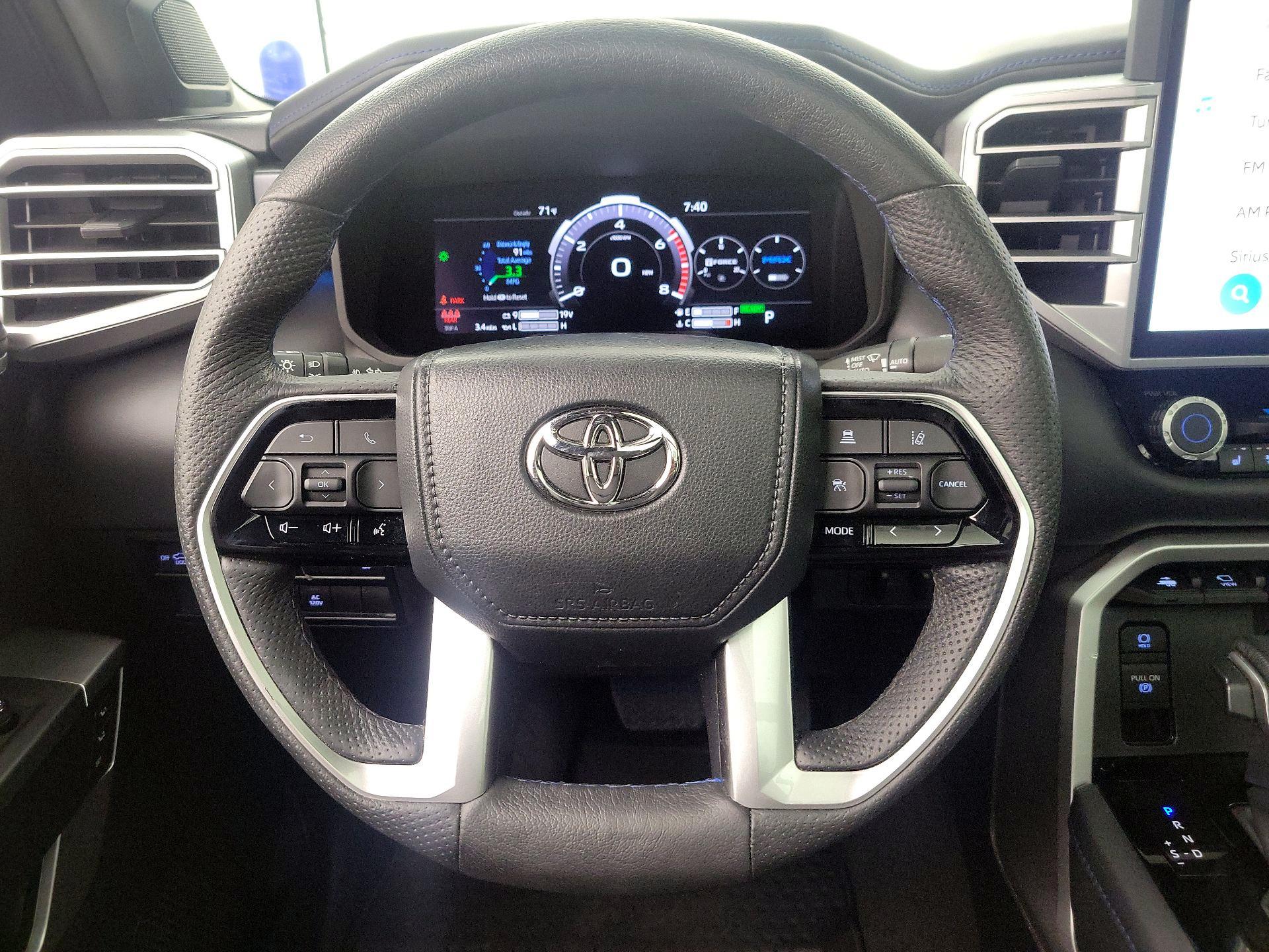 Thumbnail: 2023 Toyota Tundra - 10