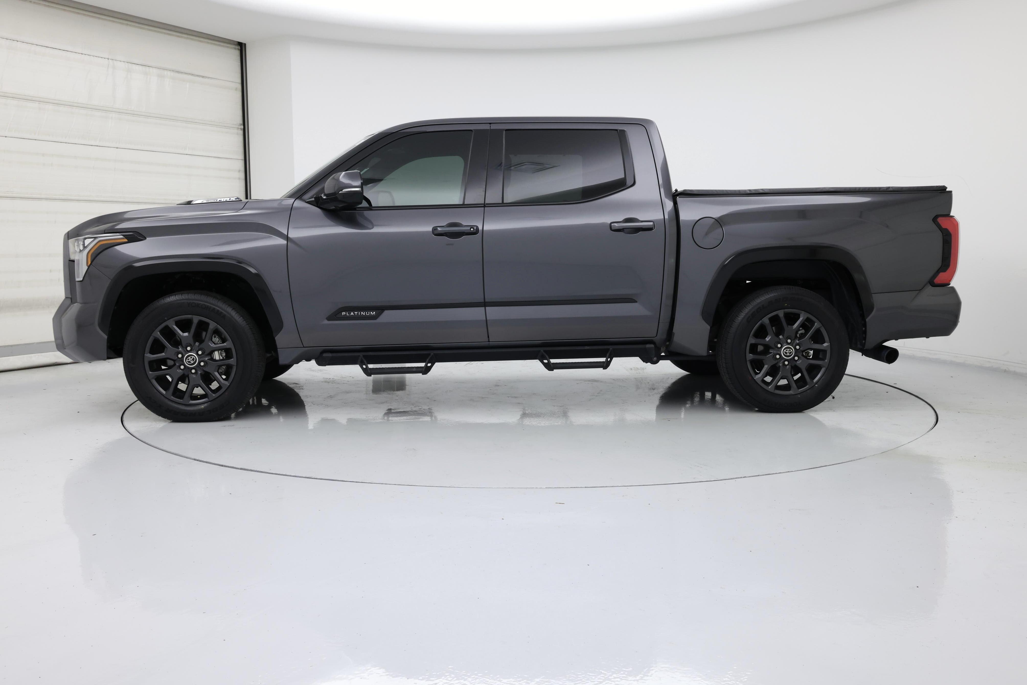Thumbnail: 2023 Toyota Tundra - 3