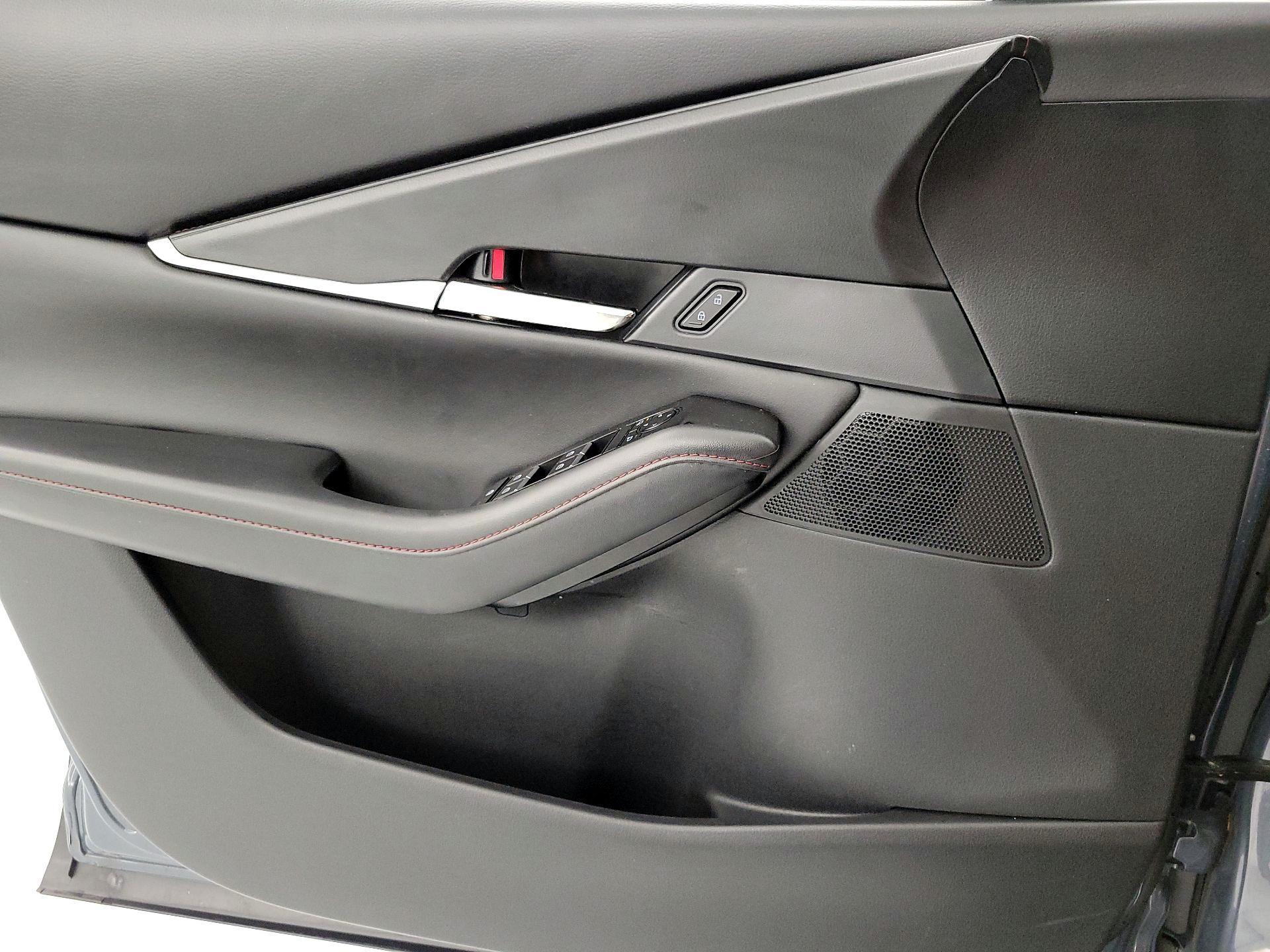 Thumbnail: 2023 Mazda CX-30 - 12