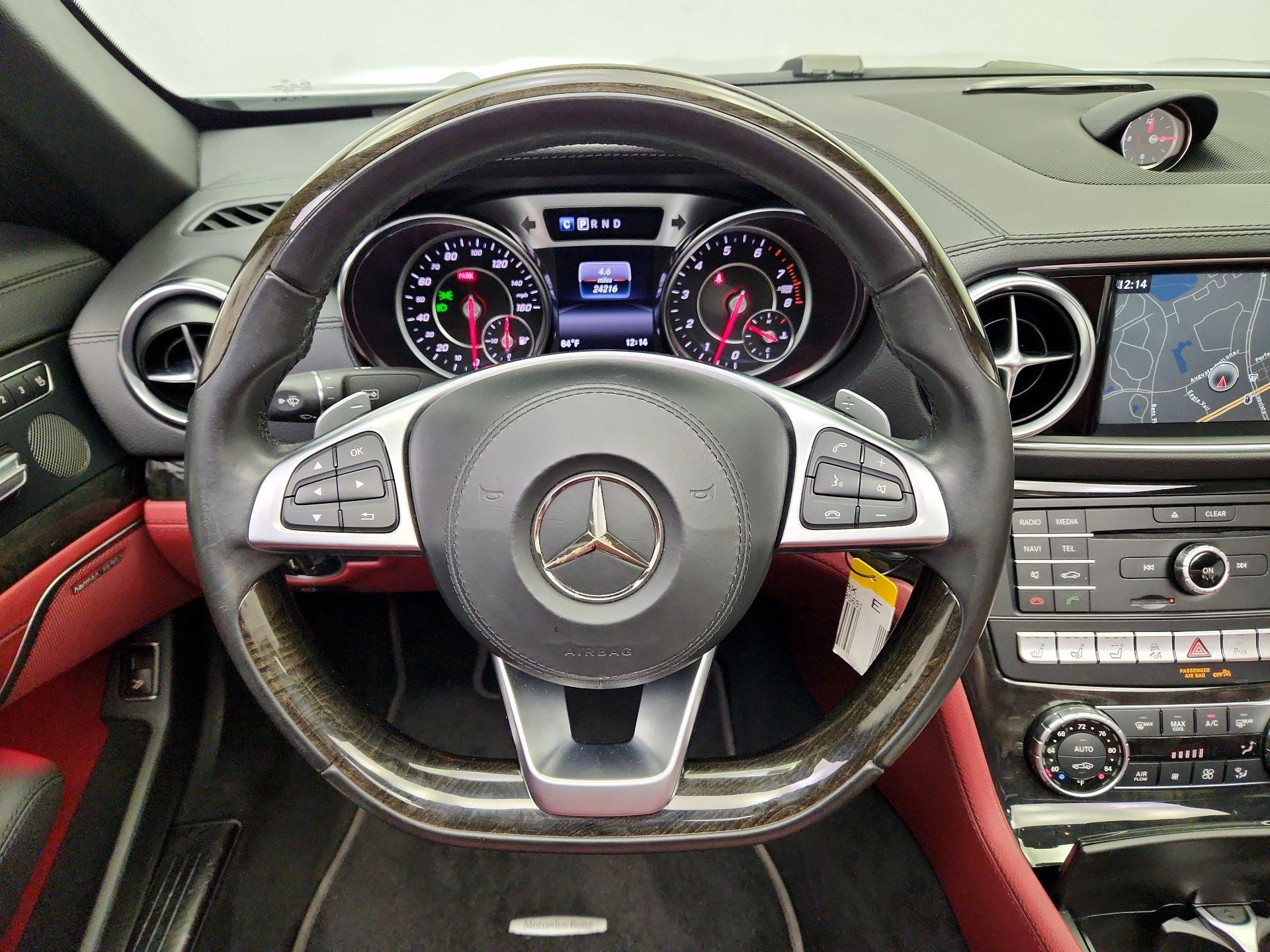 Thumbnail: 2019 Mercedes-Benz SL-Class - 10