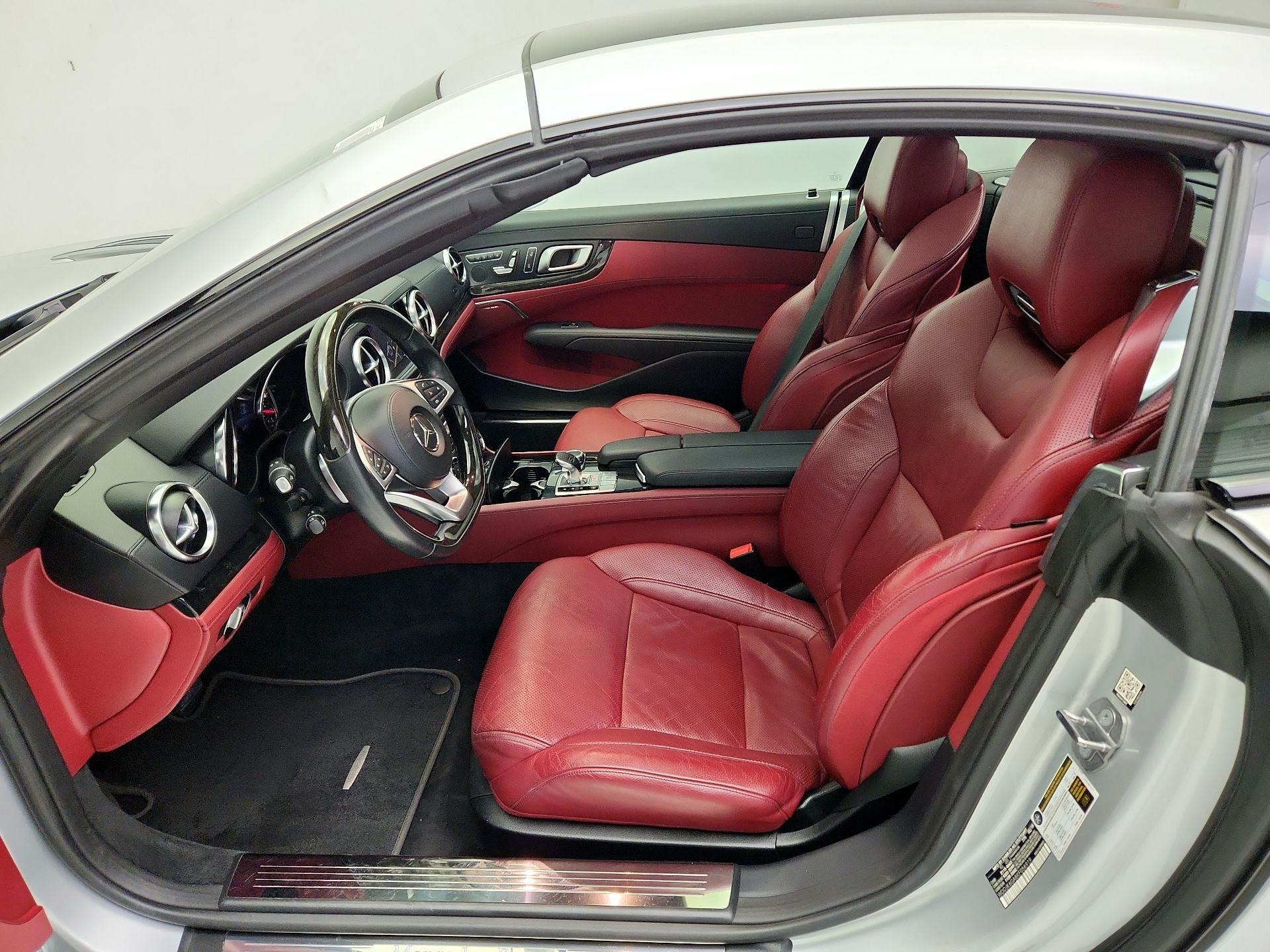 Thumbnail: 2019 Mercedes-Benz SL-Class - 11