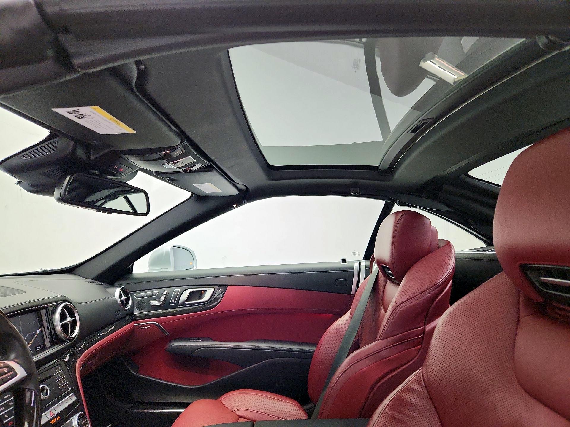 Thumbnail: 2019 Mercedes-Benz SL-Class - 20