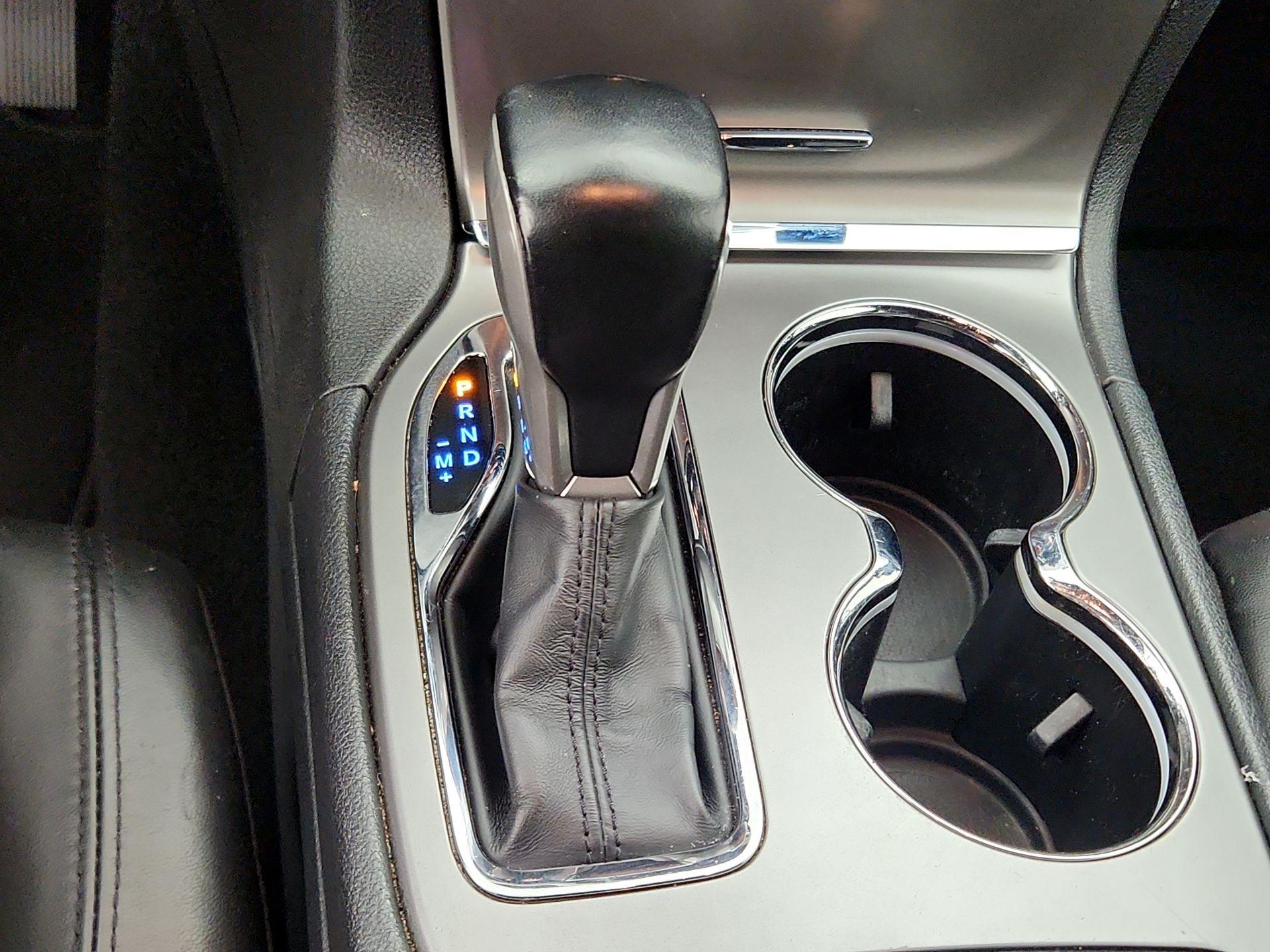 Thumbnail: 2020 Jeep Grand Cherokee - 18