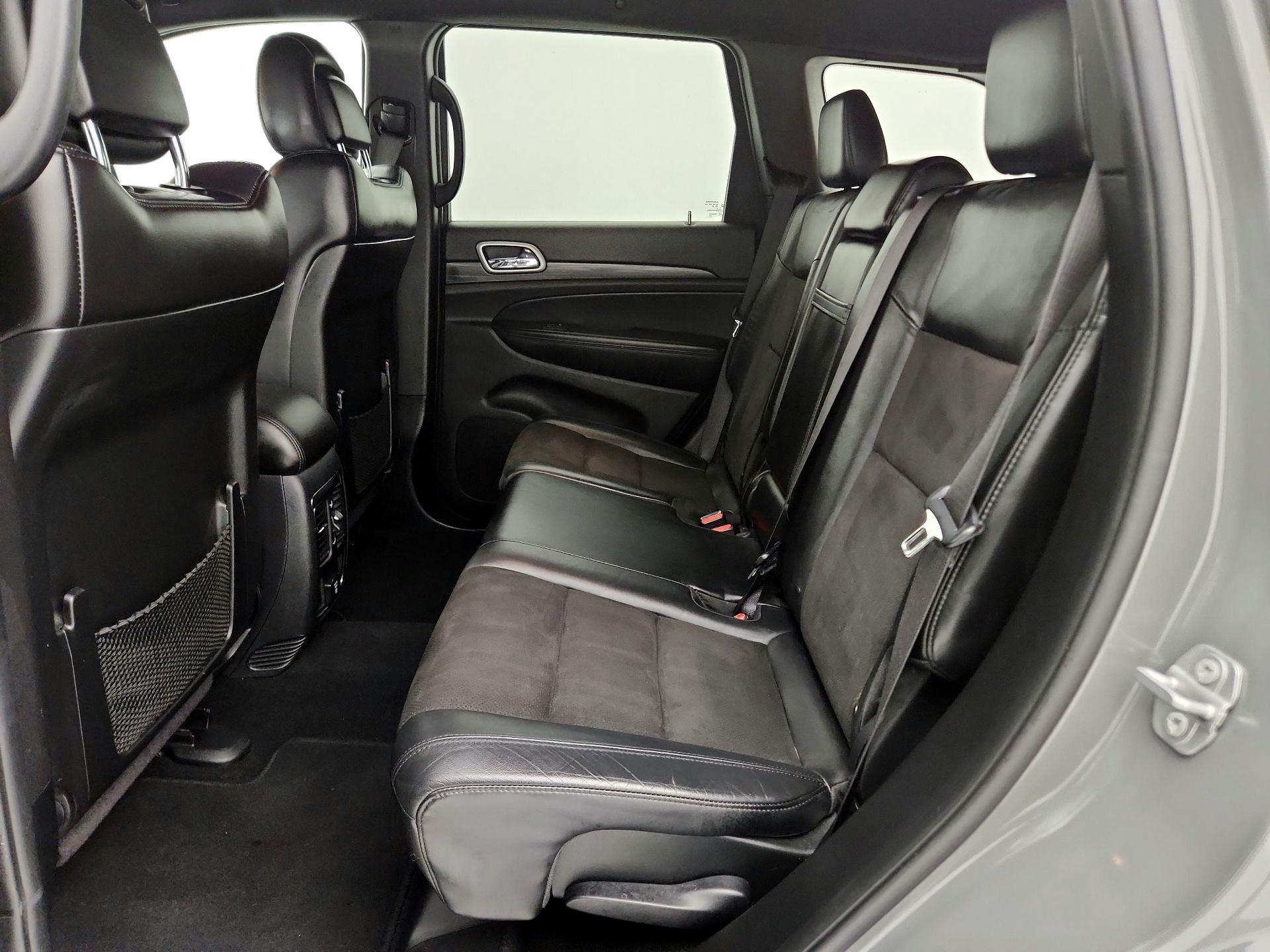 Thumbnail: 2020 Jeep Grand Cherokee - 20