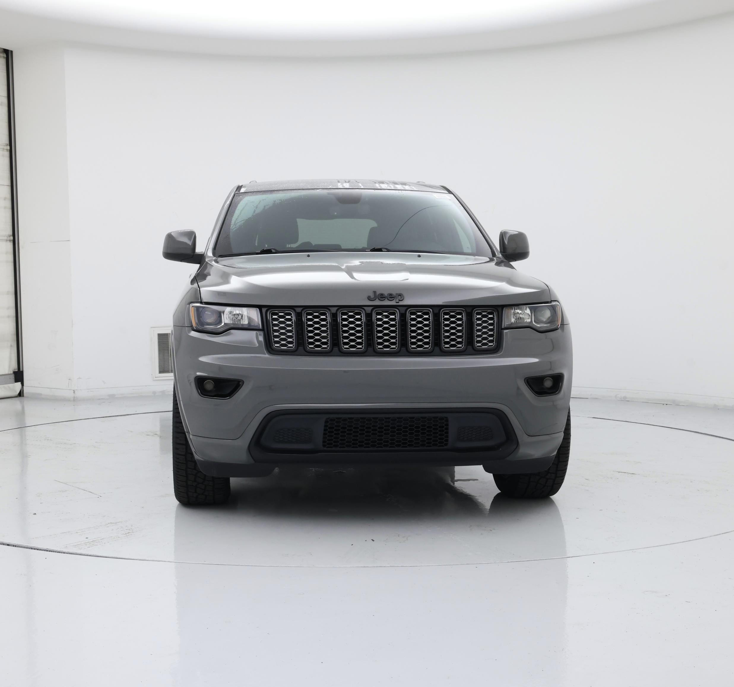 Thumbnail: 2020 Jeep Grand Cherokee - 5