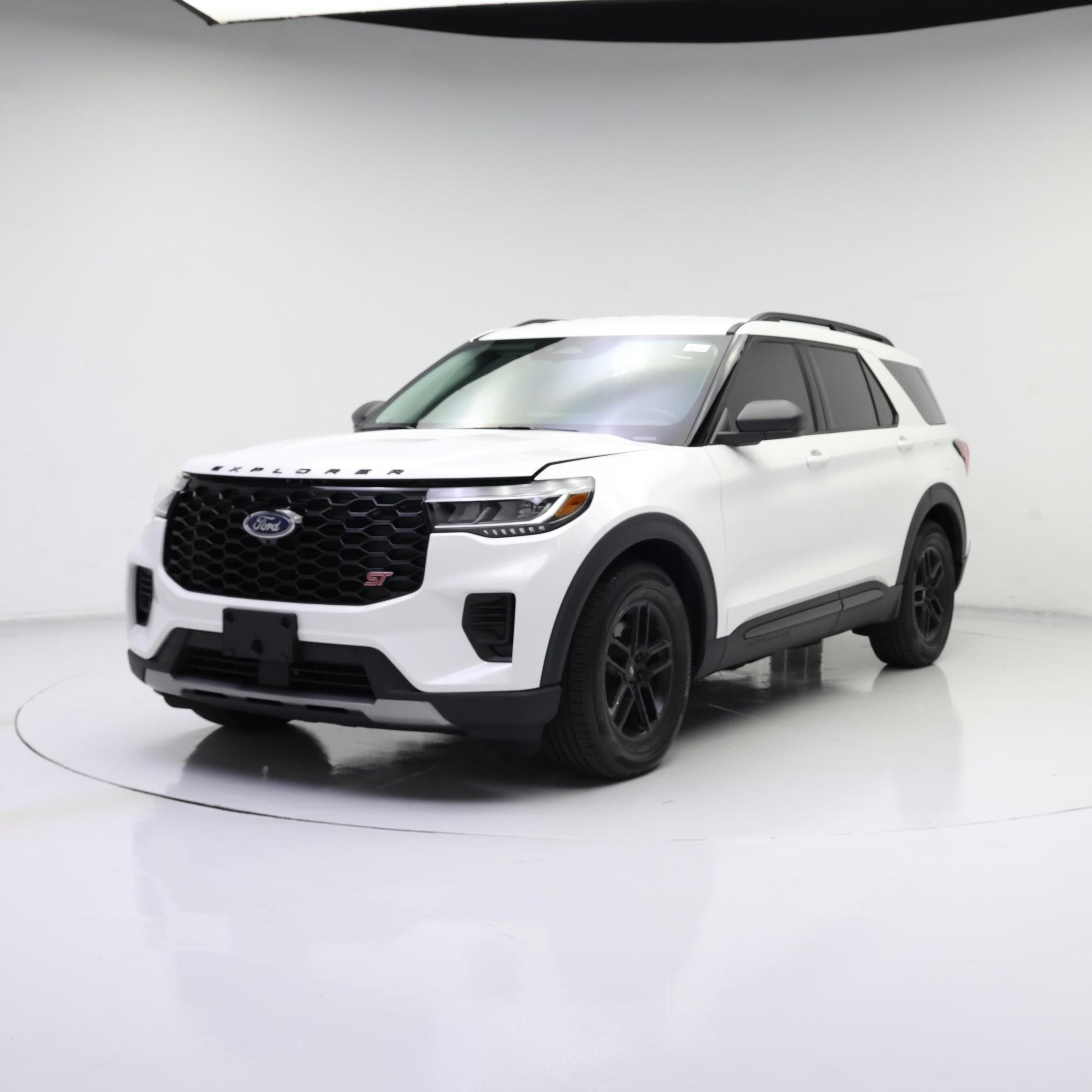 Thumbnail: 2025 Ford Explorer - 4